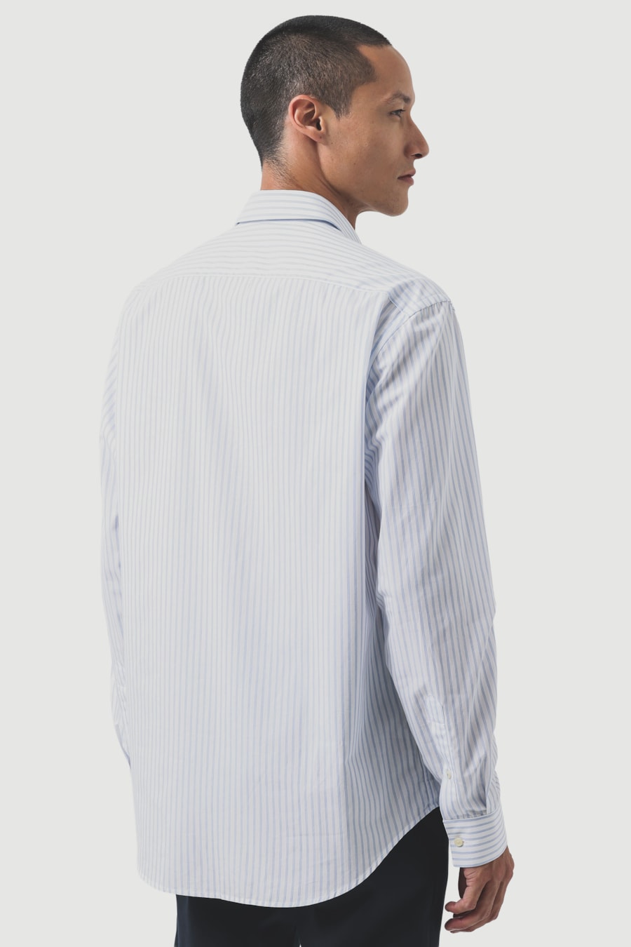 Camisa Manga Longa Regular Pima Listrada Branco C/Azul — foto 4 de 6