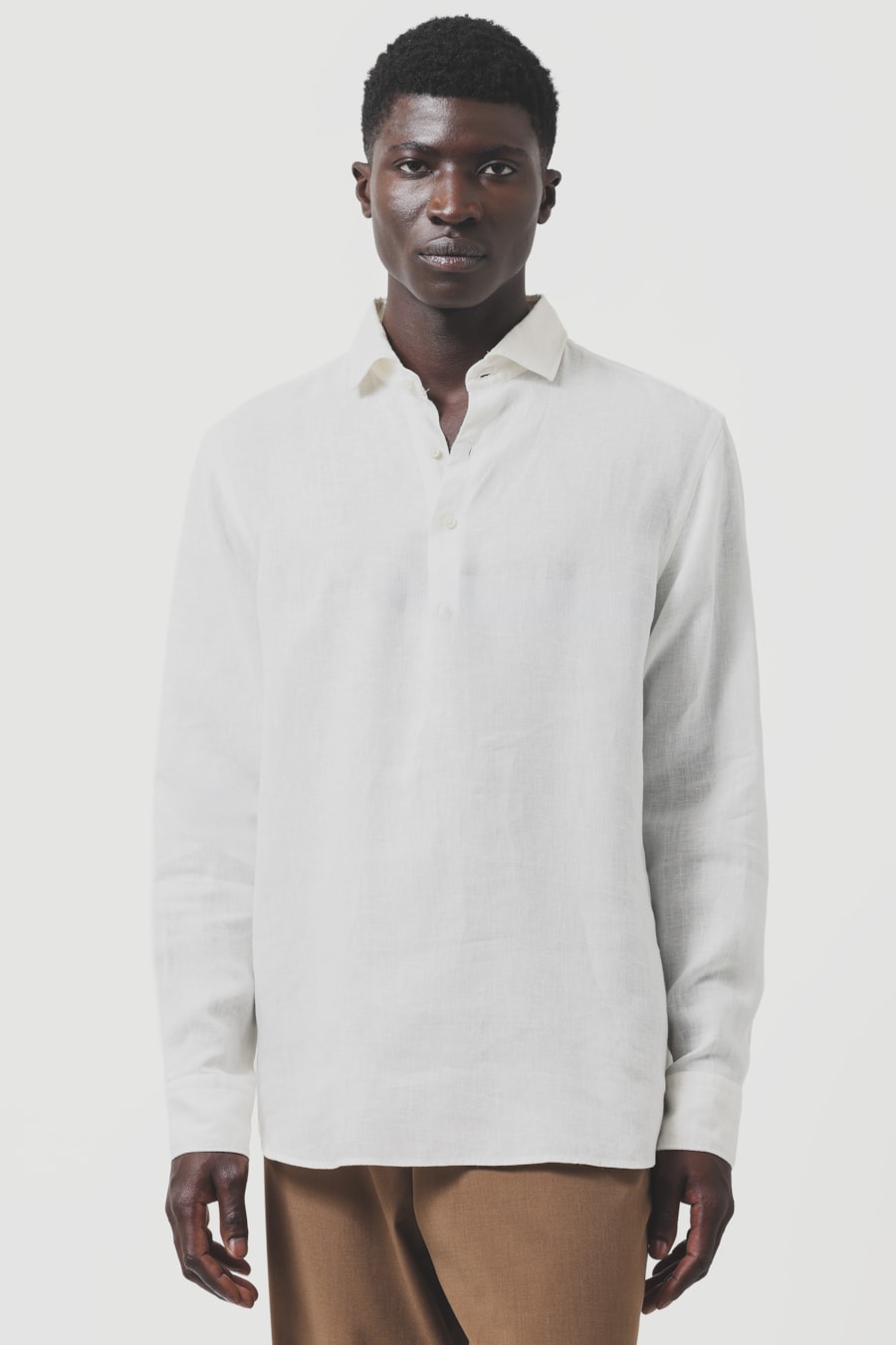 Camisa Manga Longa Regular Puro Linho Off White — foto 1 de 6