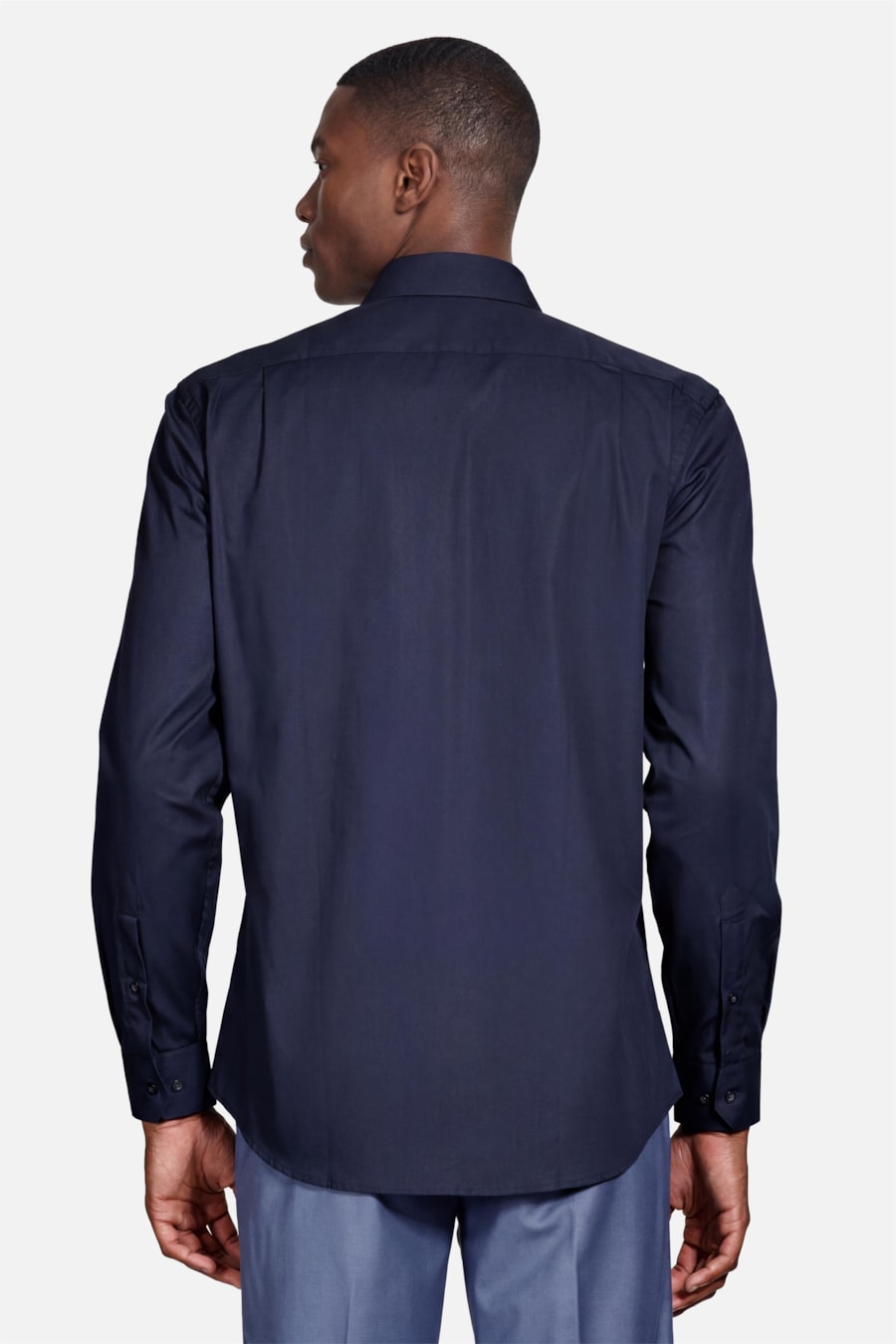 Camisa Manga Longa Regular Social Tricoline de Algodão Liso Marinho — foto 4 de 5