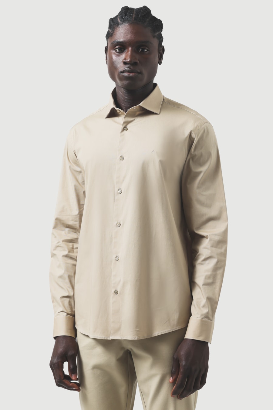 Camisa Manga Longa Regular Stretch Liso Areia — foto 1 de 7