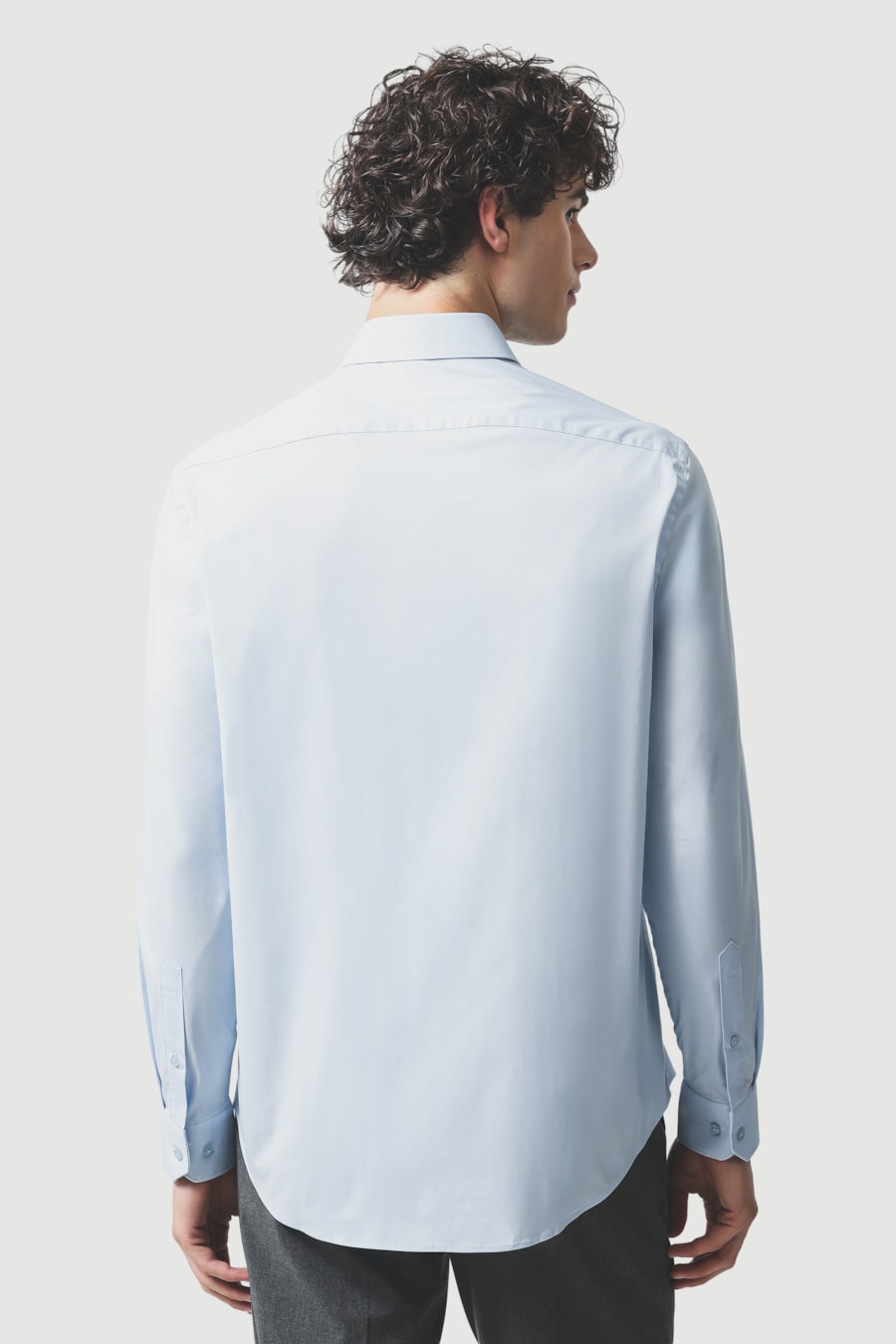 Camisa Manga Longa Regular Stretch Liso Azul Claro — foto 4 de 8