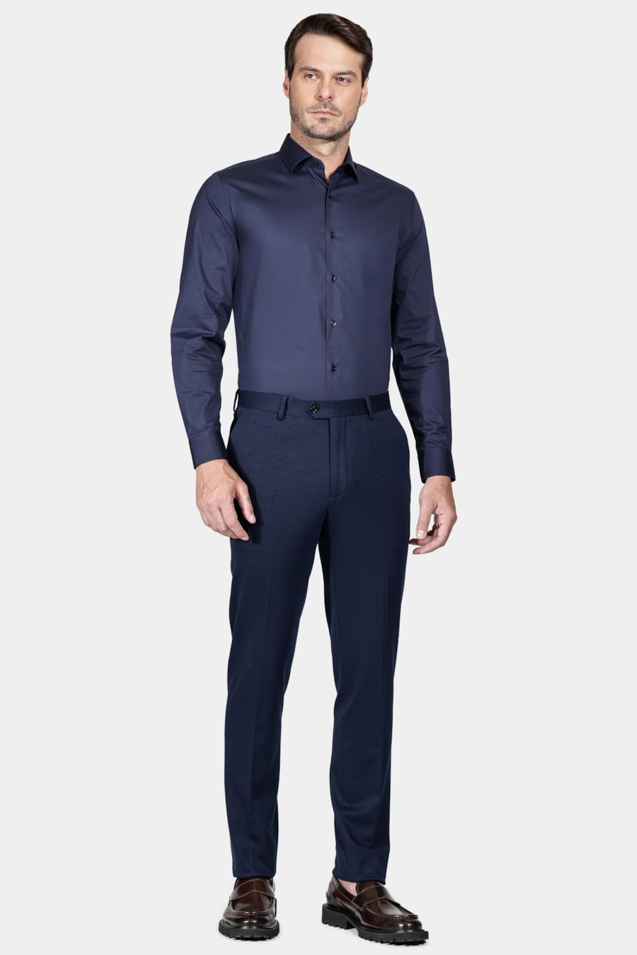 Camisa Manga Longa Regular Stretch Liso Marinho — foto 2 de 6