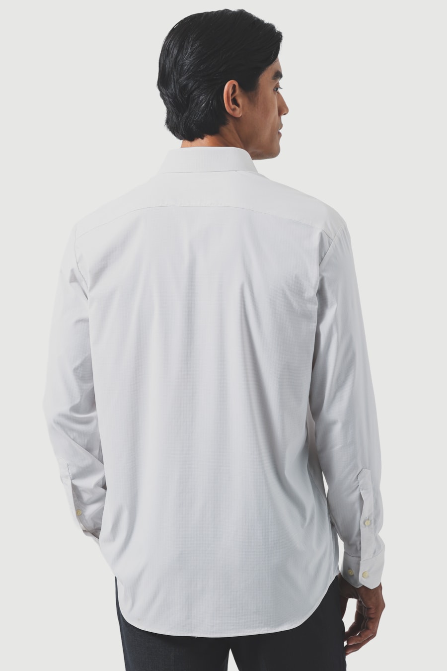 Camisa Manga Longa Regular Tech Flex Branco C/Areia — foto 4 de 6