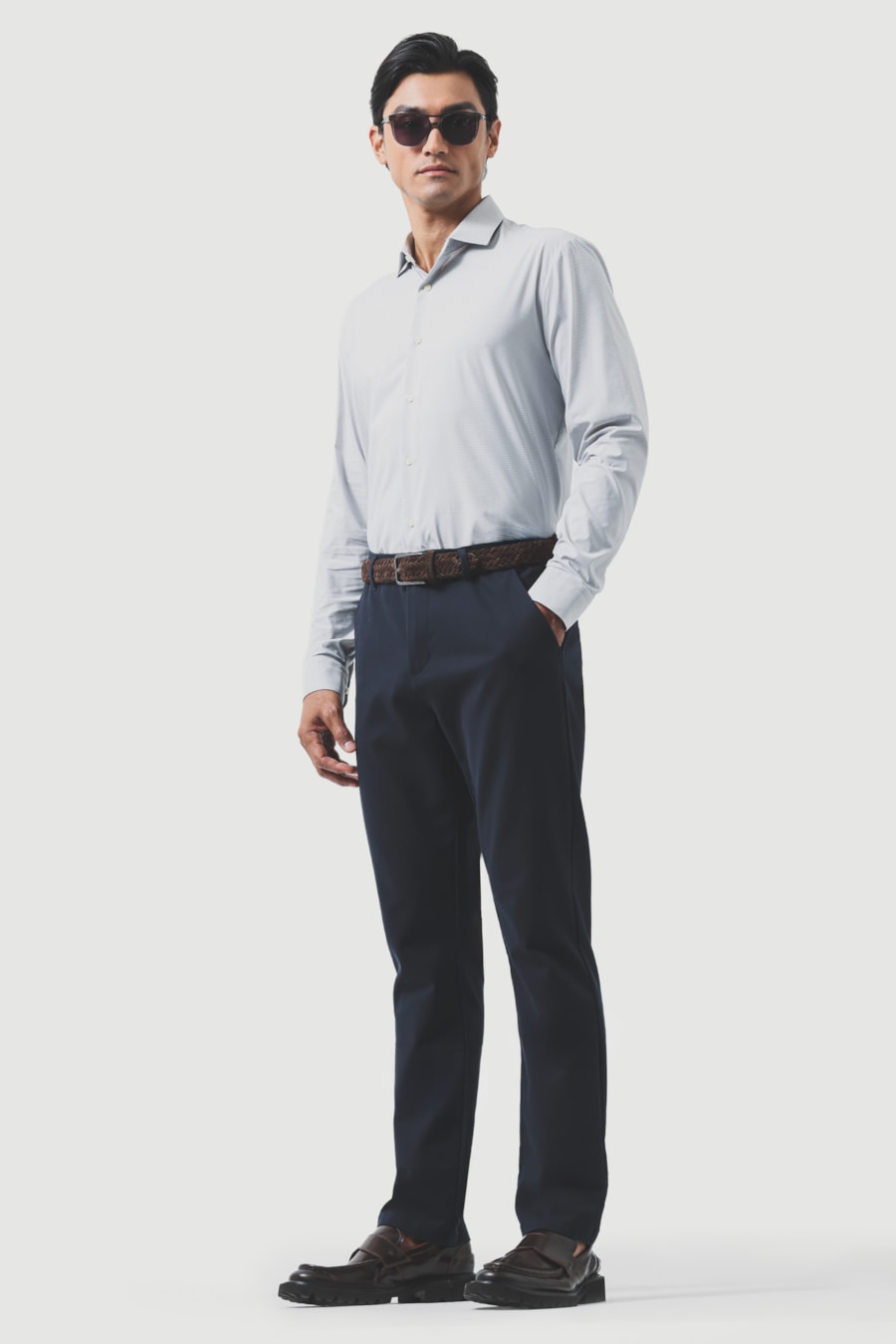 Camisa Manga Longa Regular Tech Flex Micro Xadrez Cinza C/Branco — foto 2 de 6