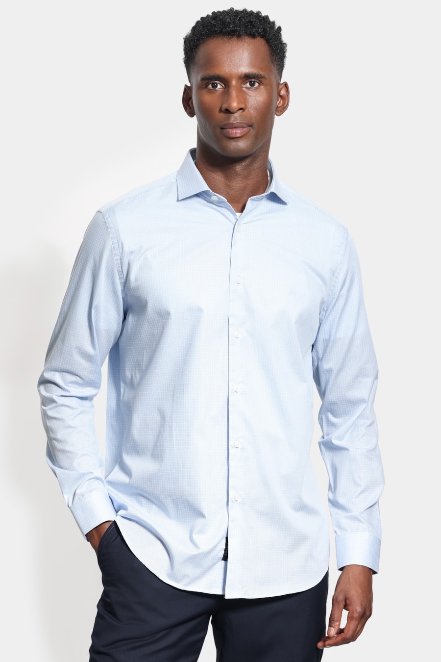 Camisa Manga Longa Regular Tricoline Micro Xadrez Azul Claro C/Branco — foto 1 de 6