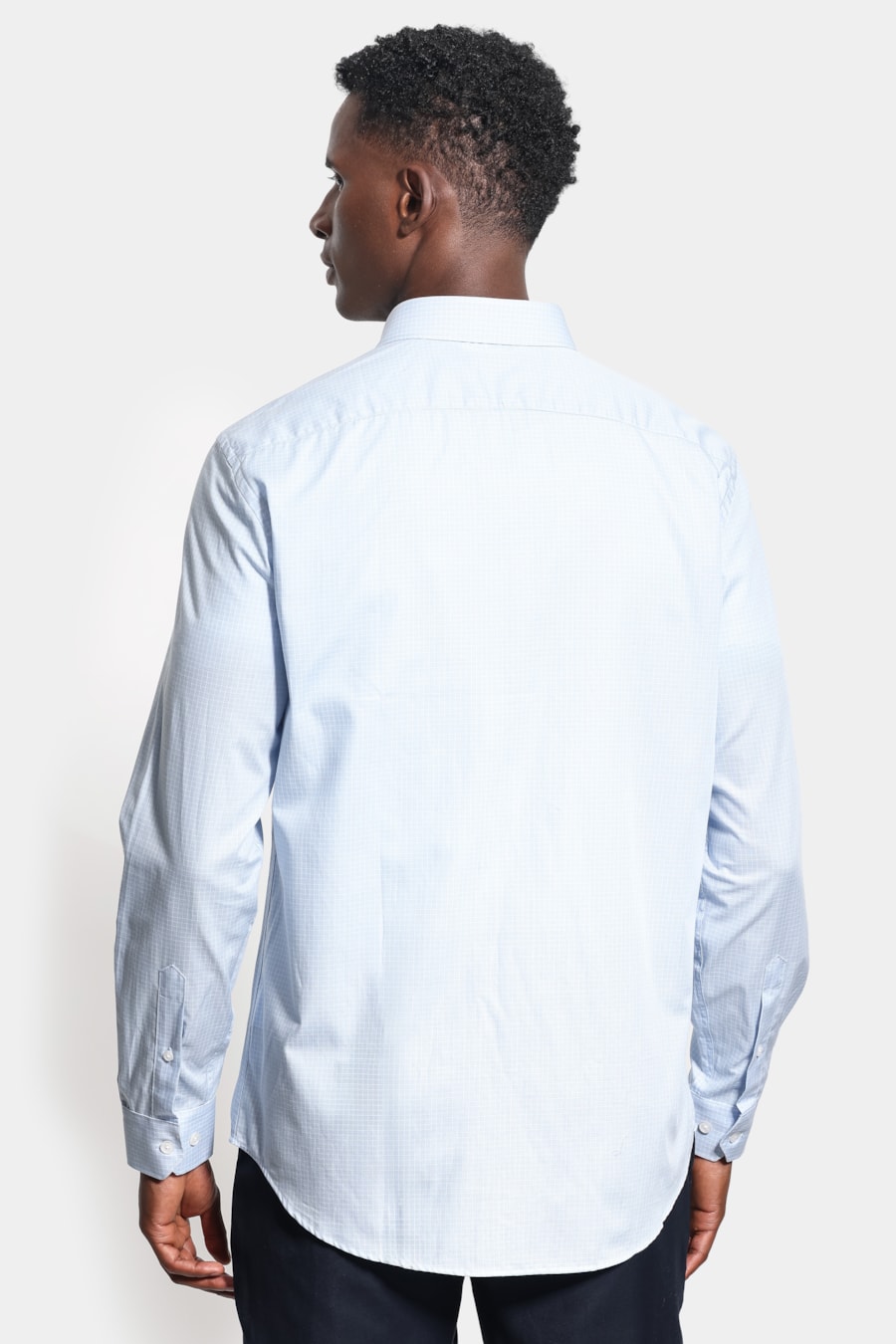 Camisa Manga Longa Regular Tricoline Micro Xadrez Azul Claro C/Branco — foto 4 de 6