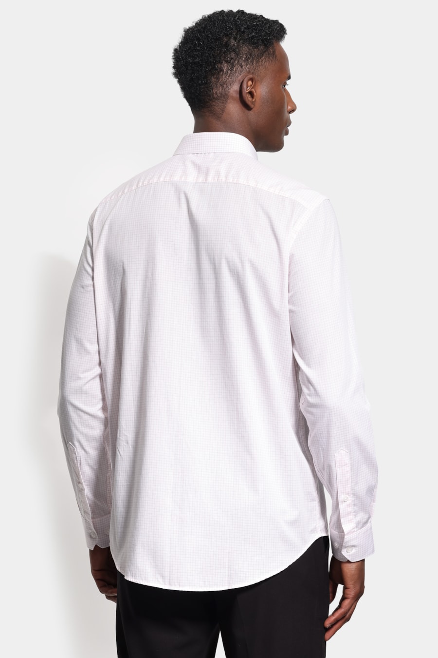 Camisa Manga Longa Regular Tricoline Micro Xadrez Branco C/Rosa — foto 4 de 6
