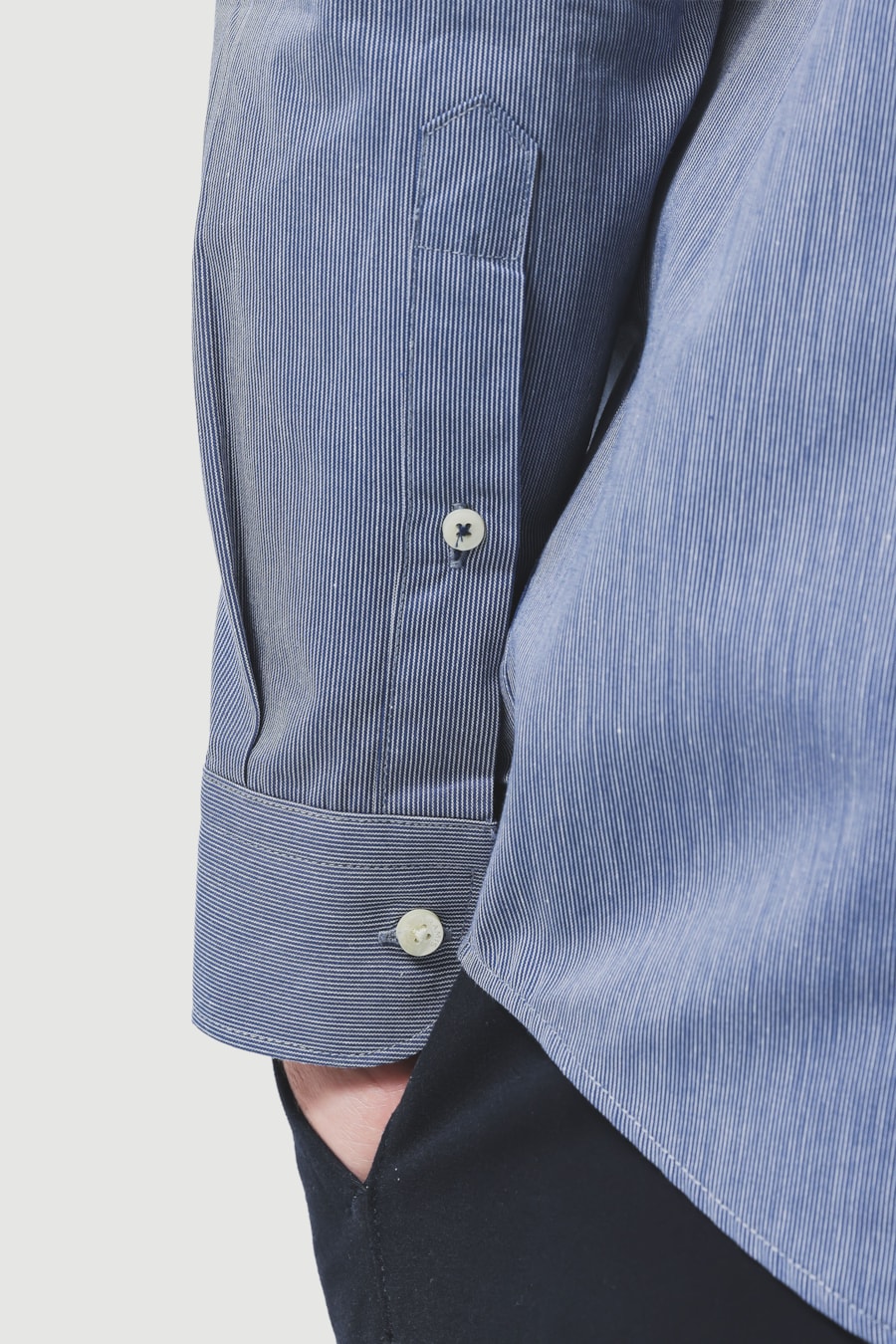 Camisa Manga Longa Slim Algodão 50 Listrada Marinho/Branco — foto 4 de 7
