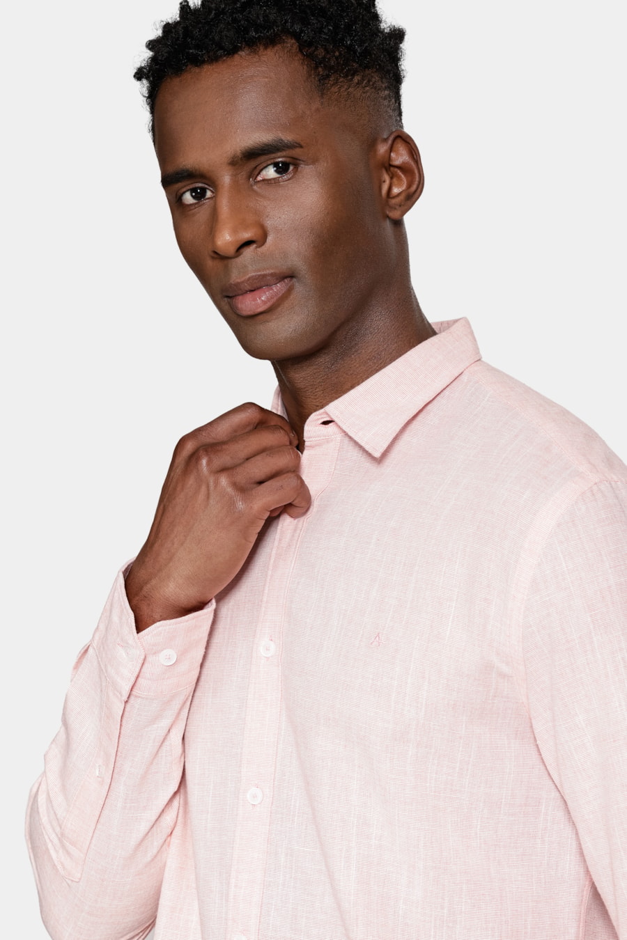Camisa Manga Longa Slim Algodão Com Bordado Coral — foto 3 de 6
