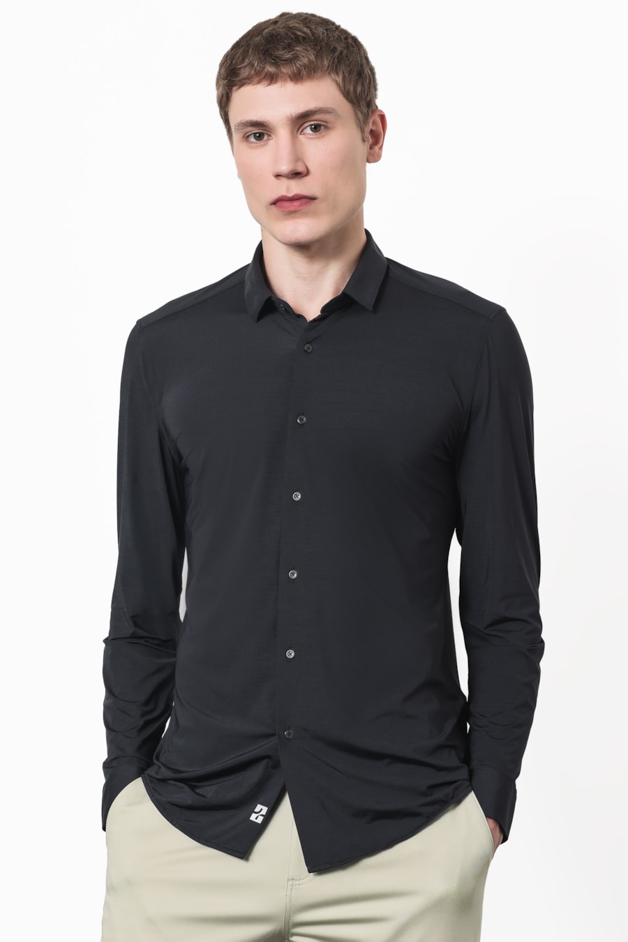 Camisa Manga Longa Slim Anatômica Lisa Preto — foto 1 de 7