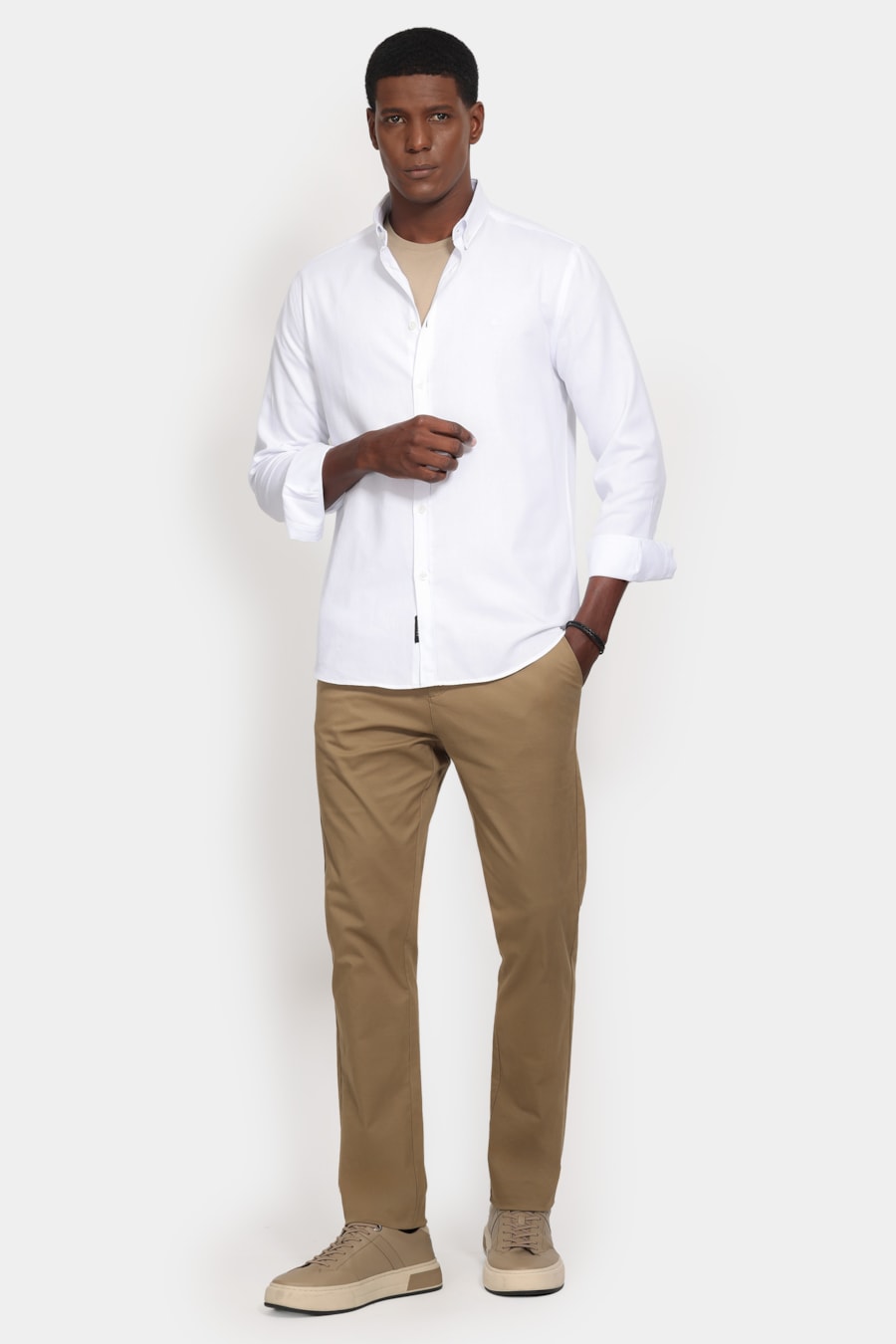 Camisa Manga Longa Slim Button Down Branco — foto 2 de 6