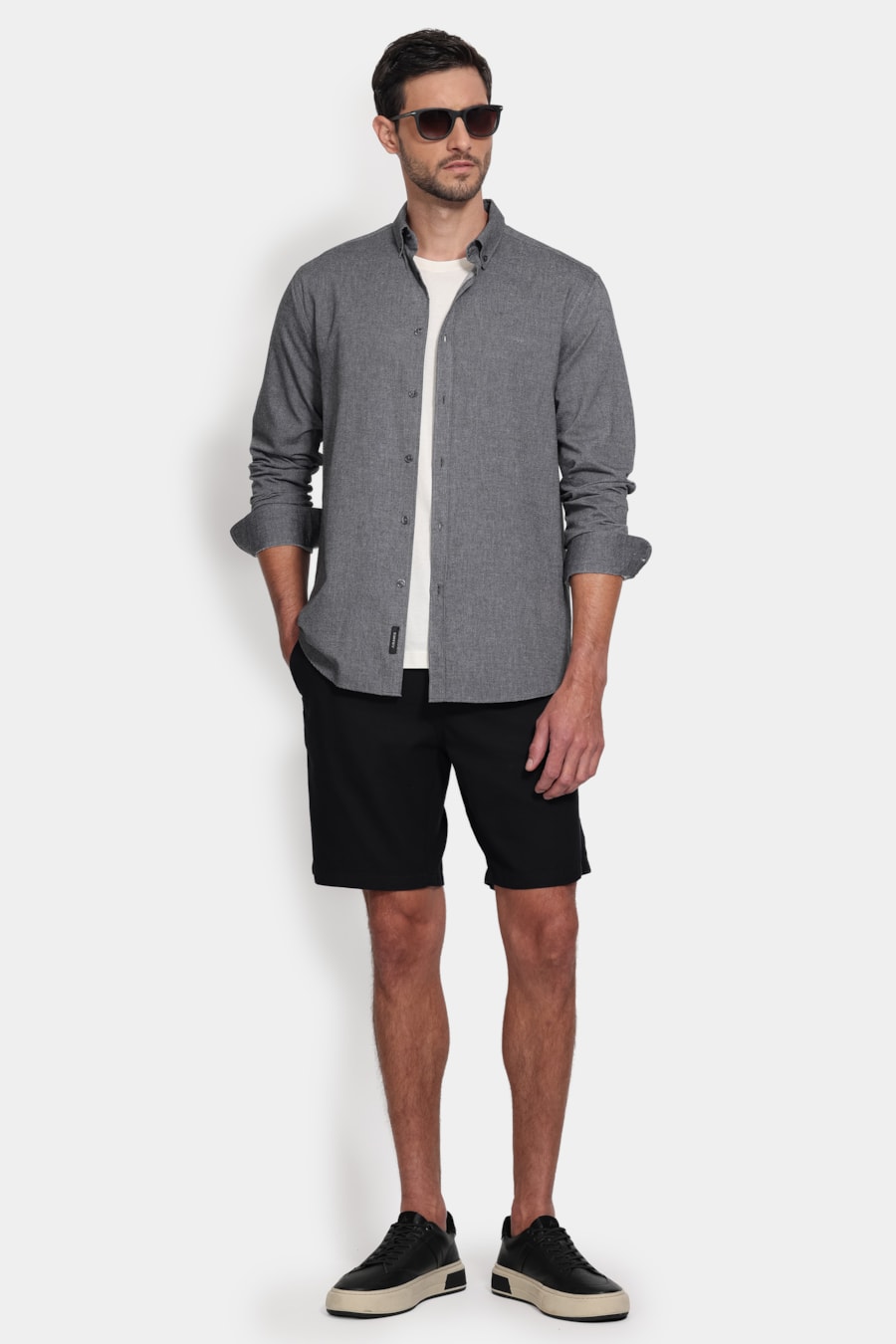 Camisa Manga Longa Slim Button Down Preto — foto 2 de 6
