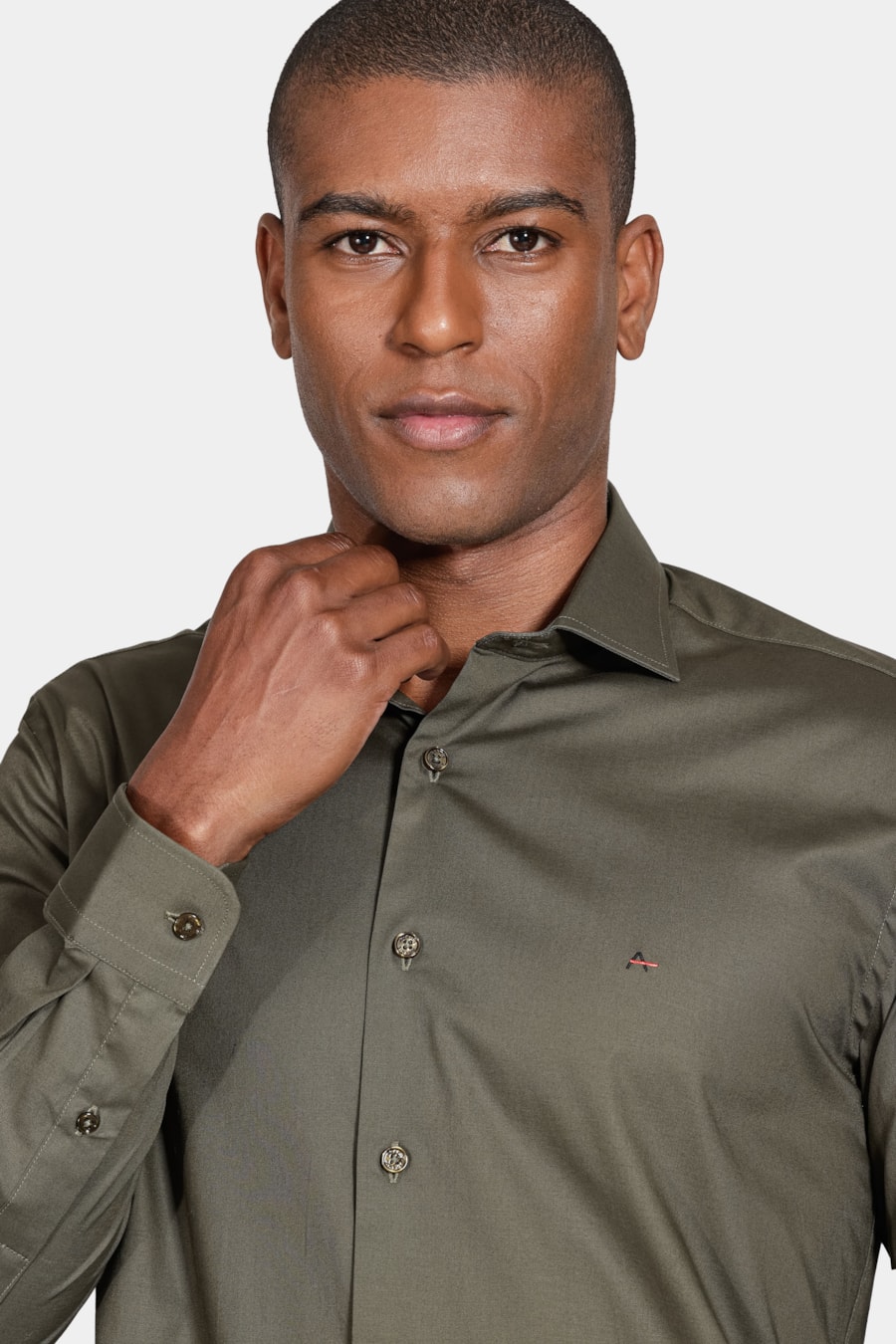 Camisa Manga Longa Slim de Stretch Verde Militar — foto 3 de 5