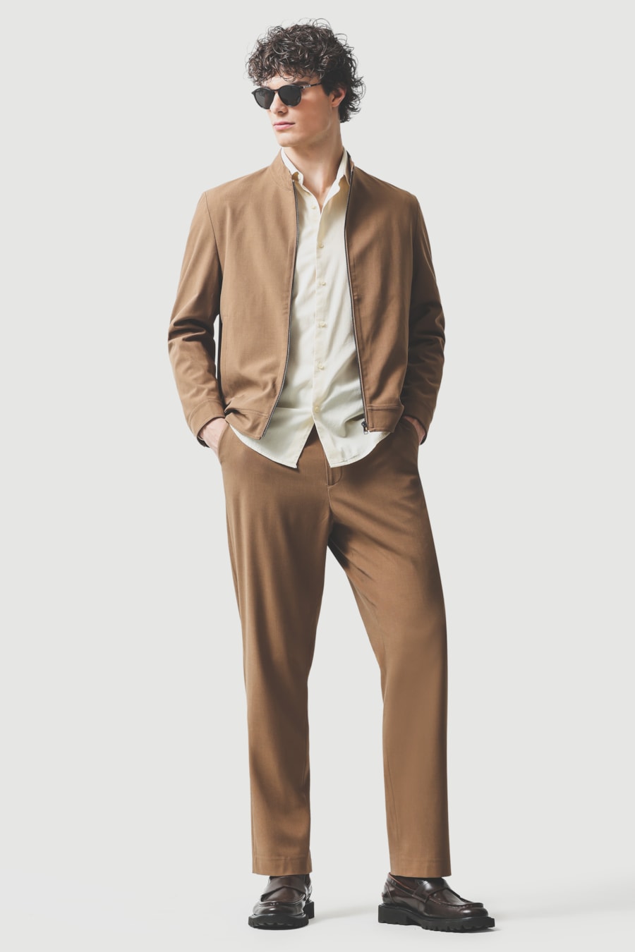 Camisa Manga Longa Slim em Algodao Willis Amarelo — foto 2 de 6