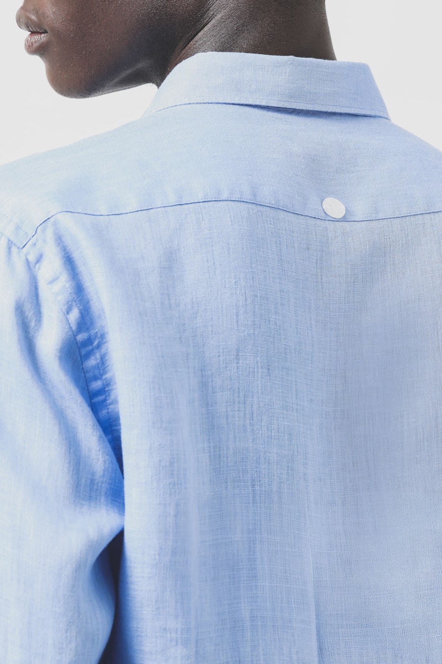 Camisa Manga Longa Slim em Linho Irlandês Azul Caribe — foto 4 de 7