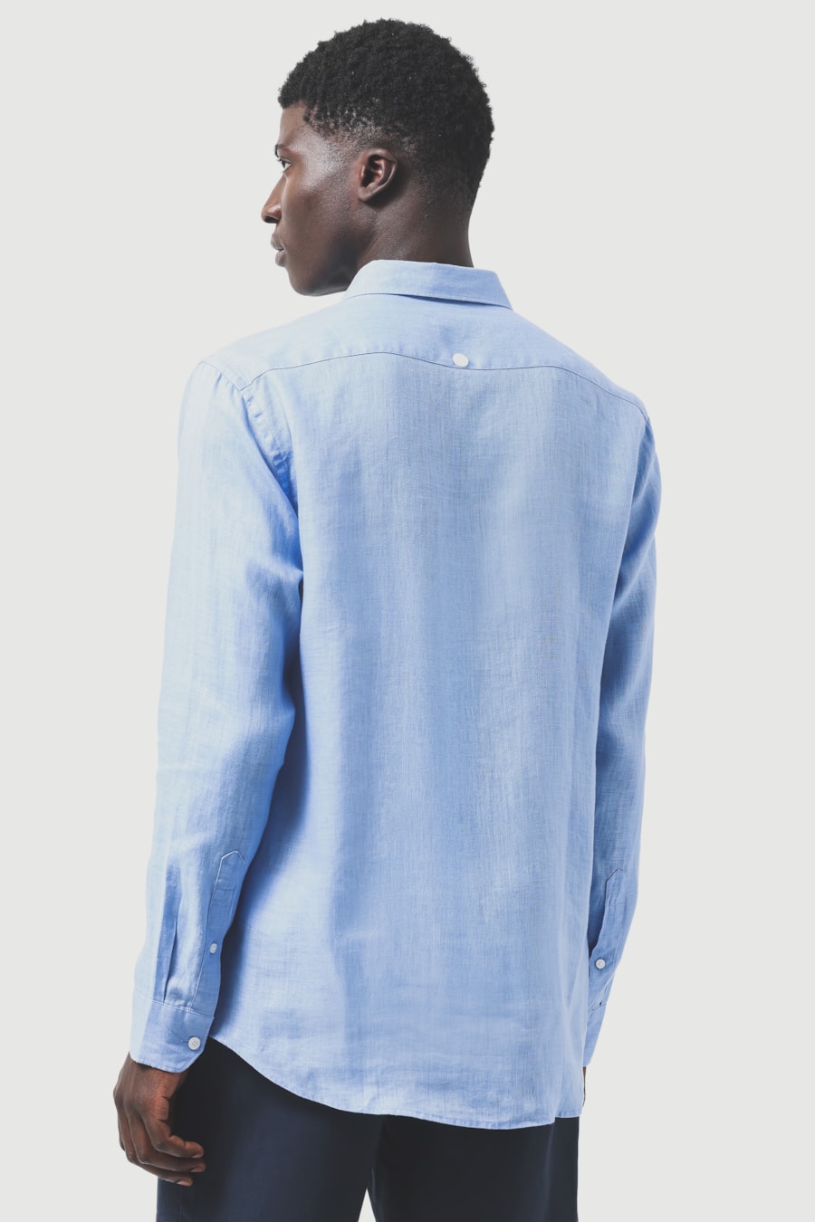 Camisa Manga Longa Slim em Linho Irlandês Azul Caribe — foto 5 de 7