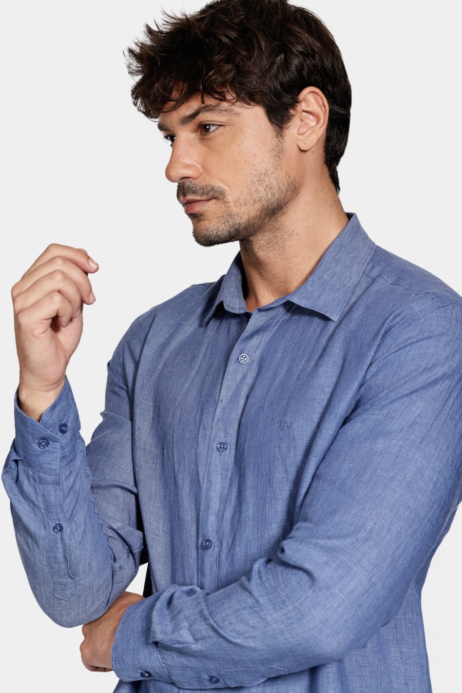 Camisa Manga Longa Slim em Linho Irlandês Azul Jeans — foto 3 de 6