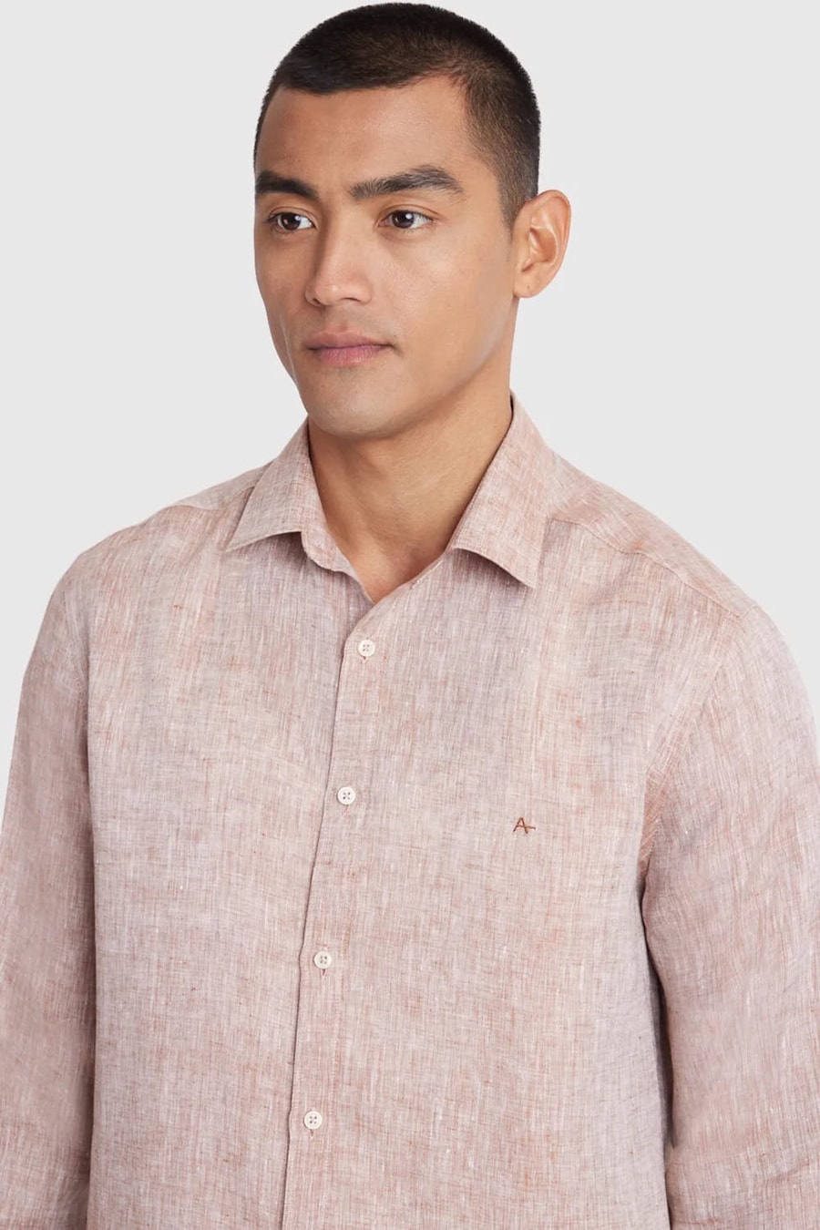 Camisa Manga Longa Slim em Linho Irlandês Cáqui — foto 3 de 6