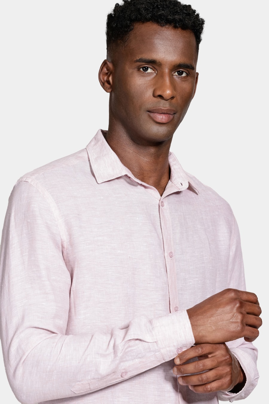 Camisa Manga Longa Slim em Linho Irlandês Rosa Claro — foto 3 de 5