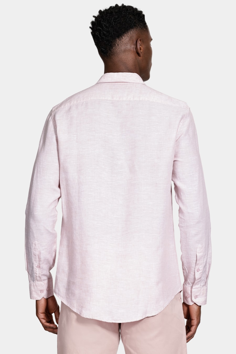 Camisa Manga Longa Slim em Linho Irlandês Rosa Claro — foto 4 de 5
