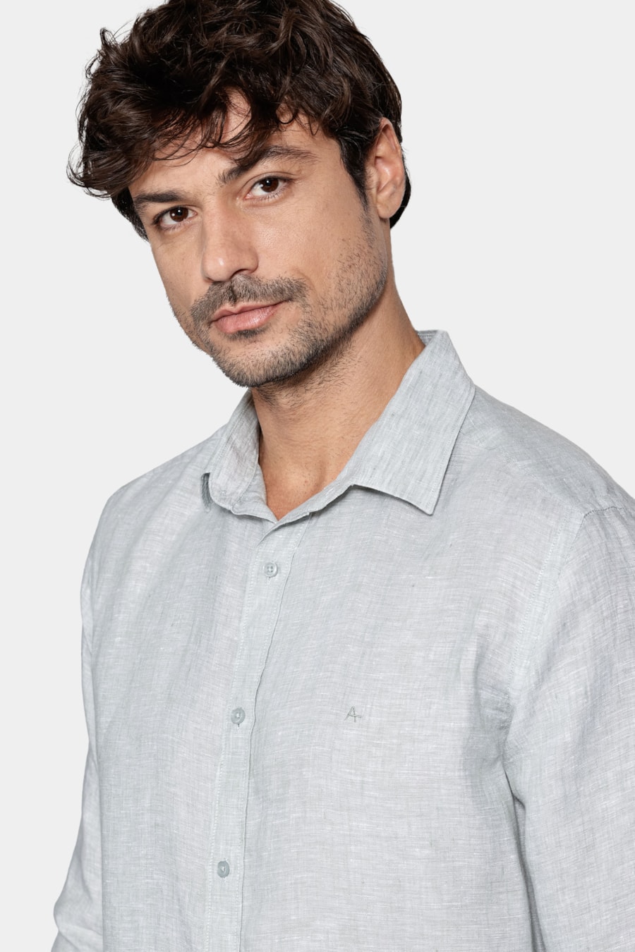 Camisa Manga Longa Slim em Linho Irlandês Verde Claro — foto 3 de 5