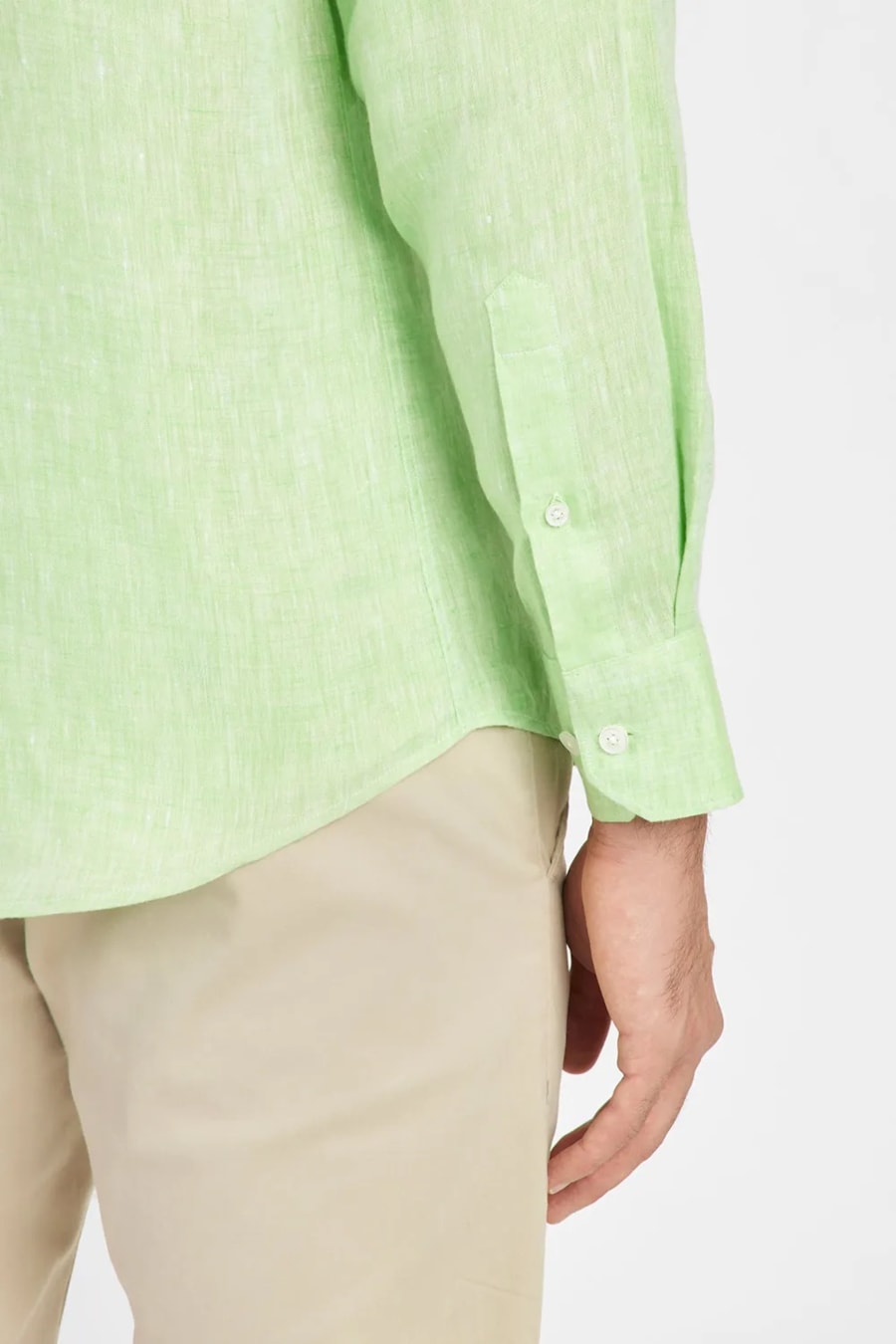 Camisa Manga Longa Slim em Linho Irlandês Verde Pistache — foto 5 de 6