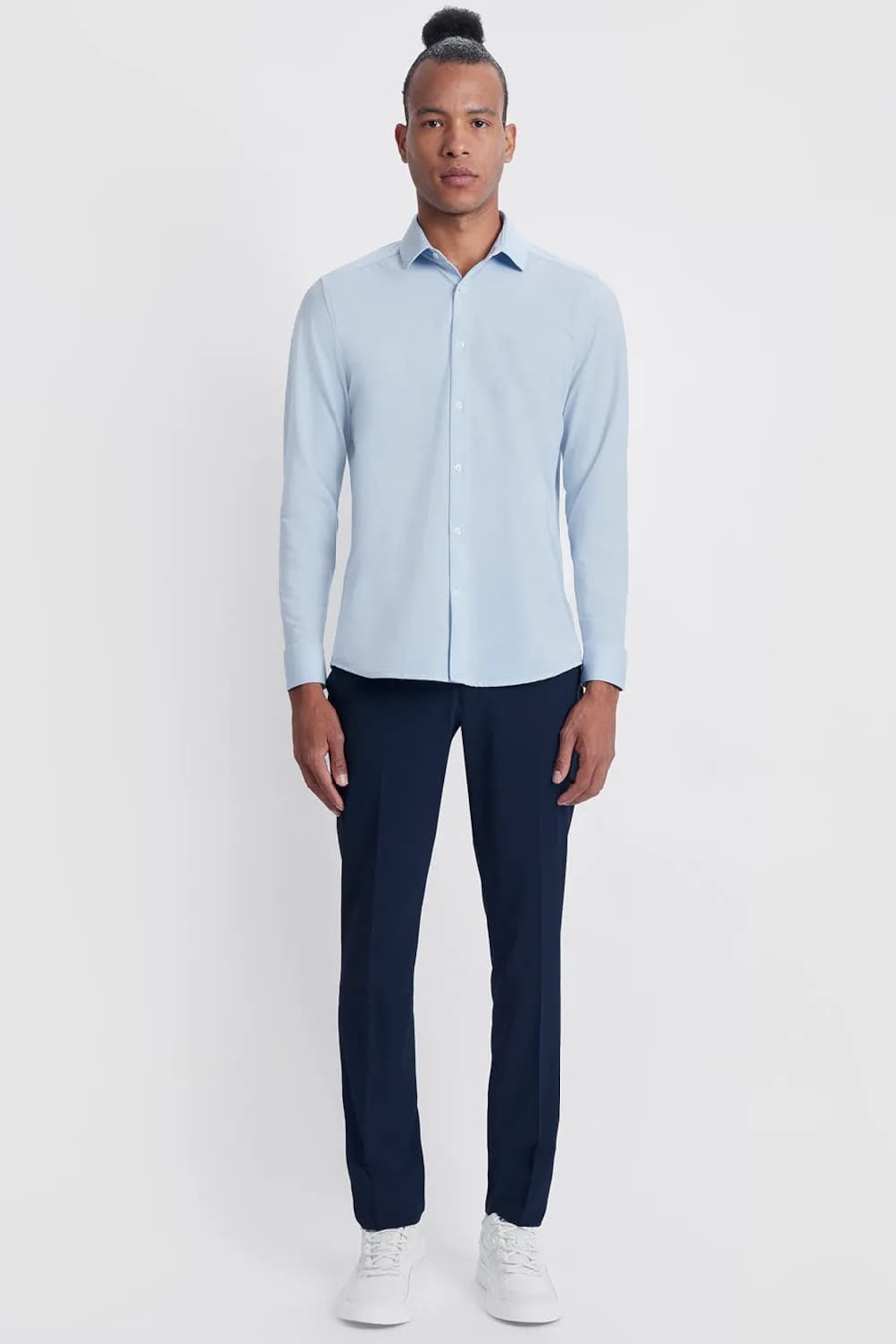 Camisa Manga Longa Slim em Malha Tech Azul Claro — foto 2 de 8