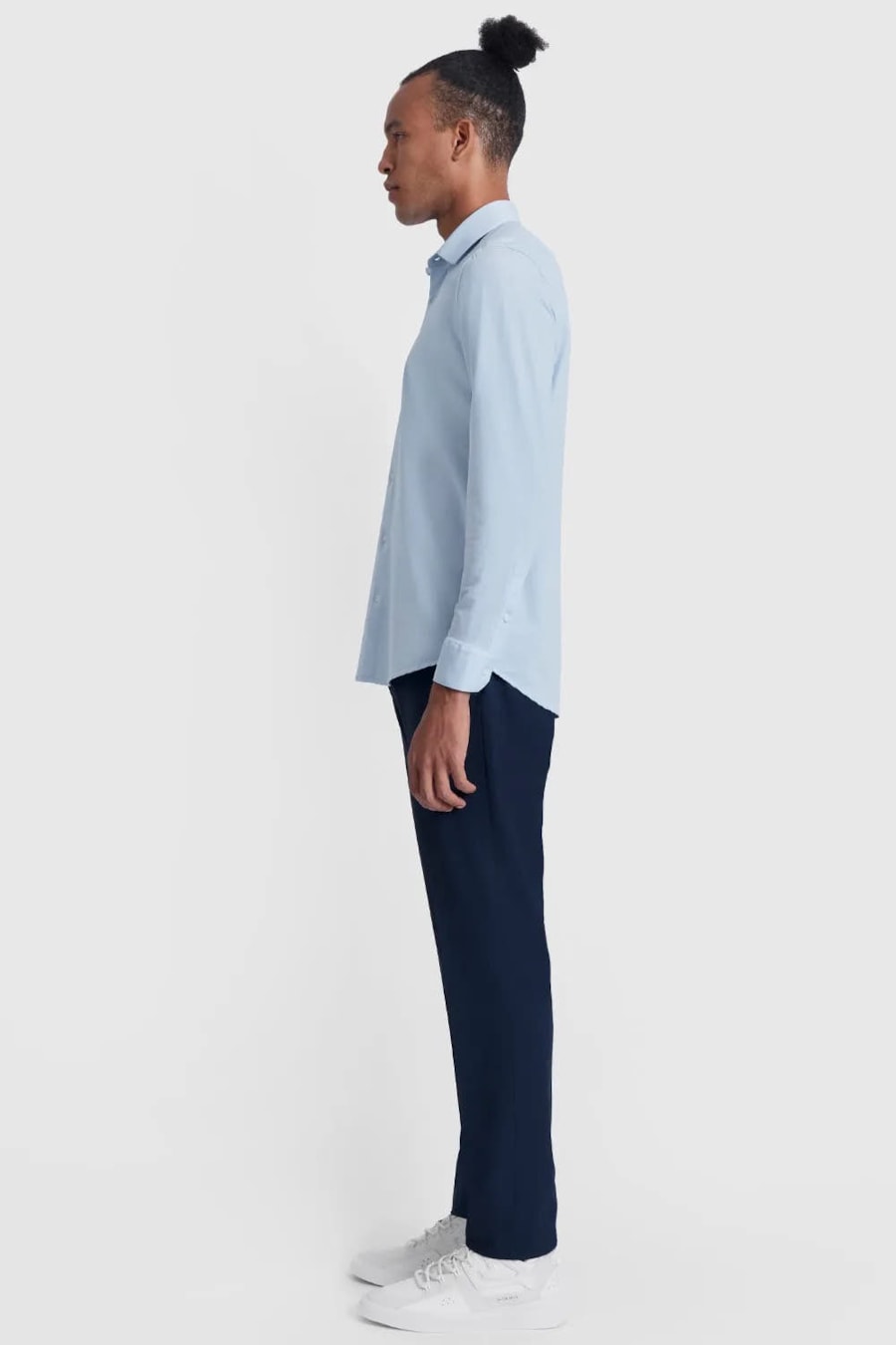 Camisa Manga Longa Slim em Malha Tech Azul Claro — foto 3 de 8