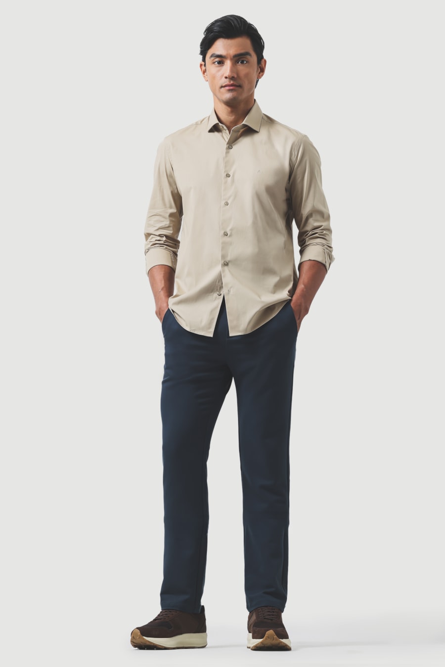 Camisa Manga Longa Slim em Tricoline Stretch Liso Areia — foto 2 de 6