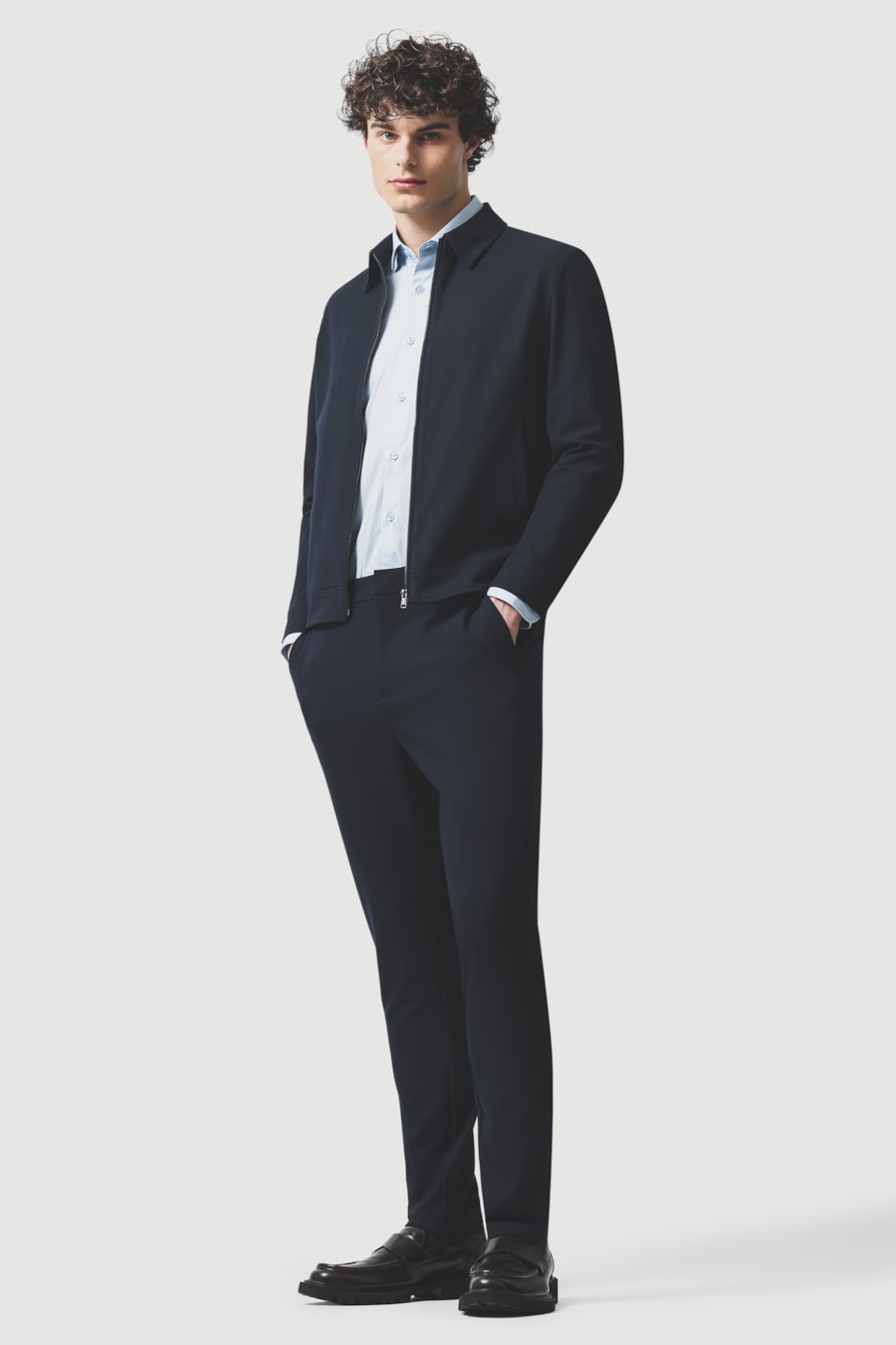 Camisa Manga Longa Slim em Tricoline Stretch Liso Azul Claro — foto 2 de 7