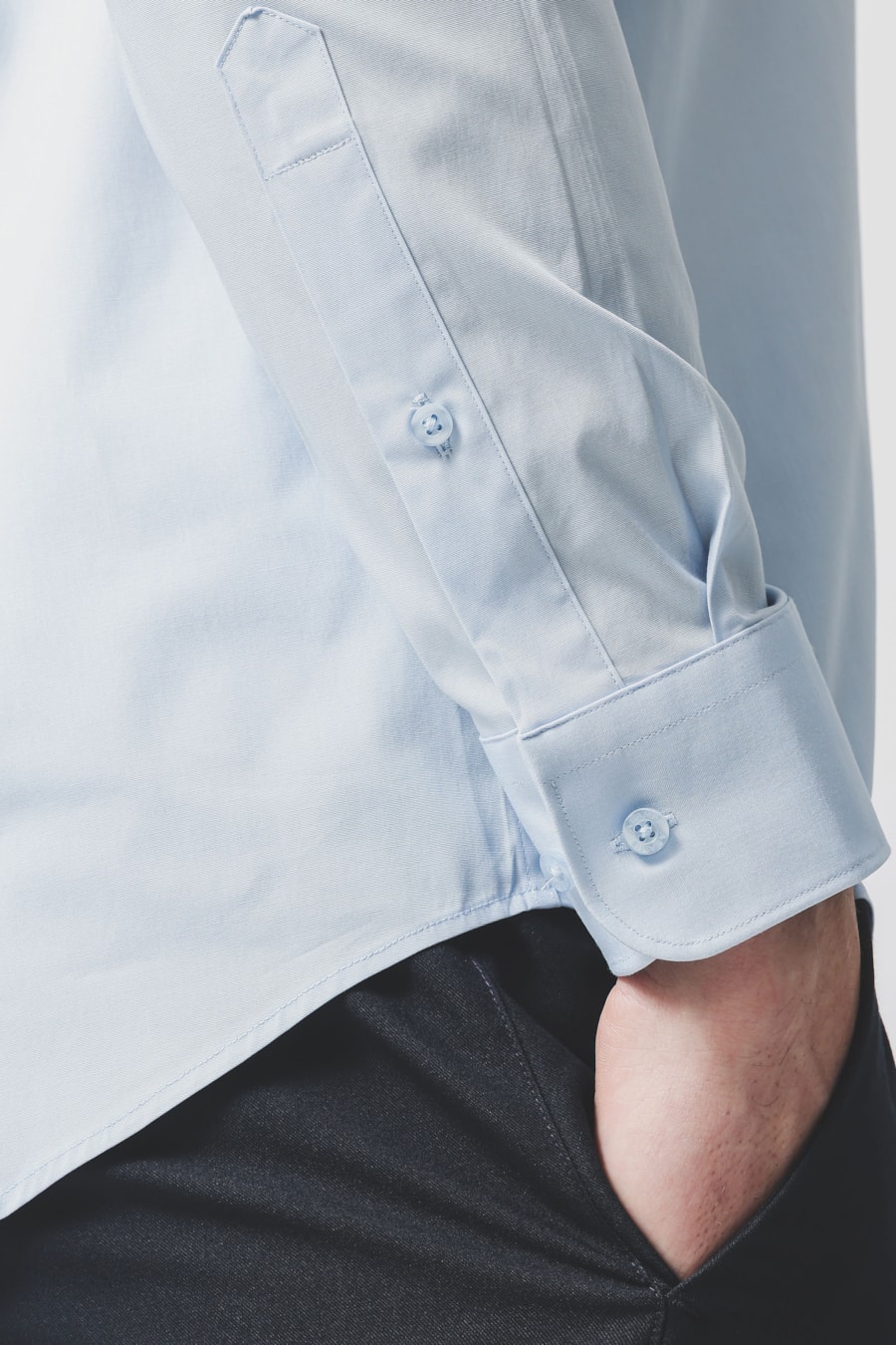 Camisa Manga Longa Slim em Tricoline Stretch Liso Azul Claro — foto 3 de 7