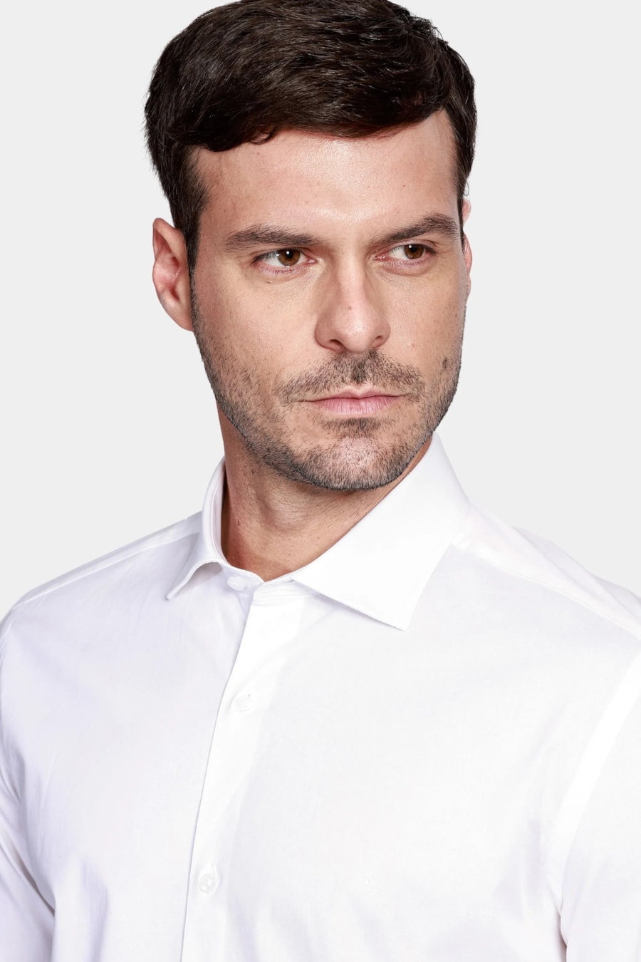 Camisa Manga Longa Slim em Tricoline Stretch Liso Branco — foto 3 de 5
