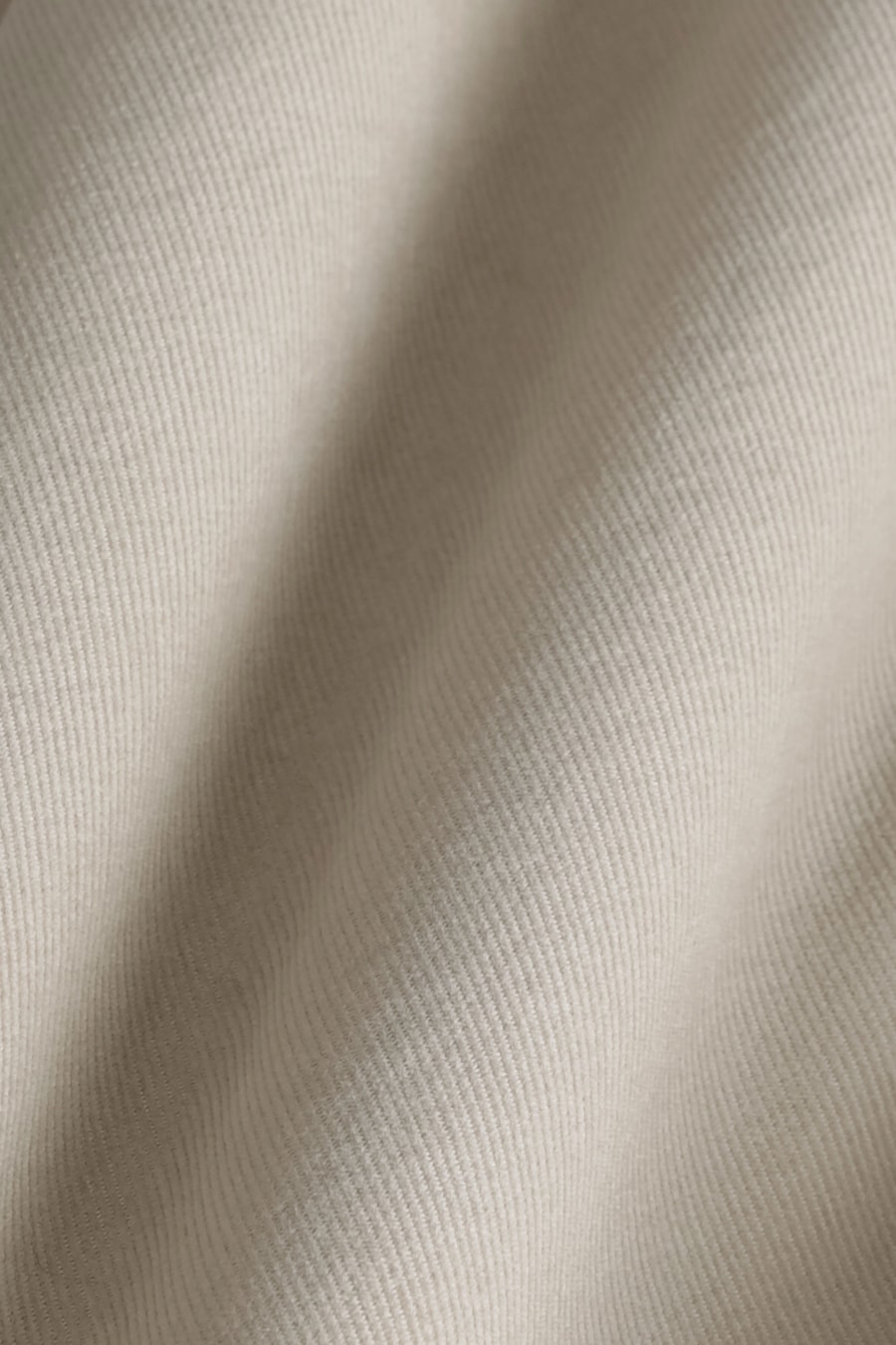 Camisa Manga Longa Slim em Veludo Cotelê Areia — foto 6 de 6