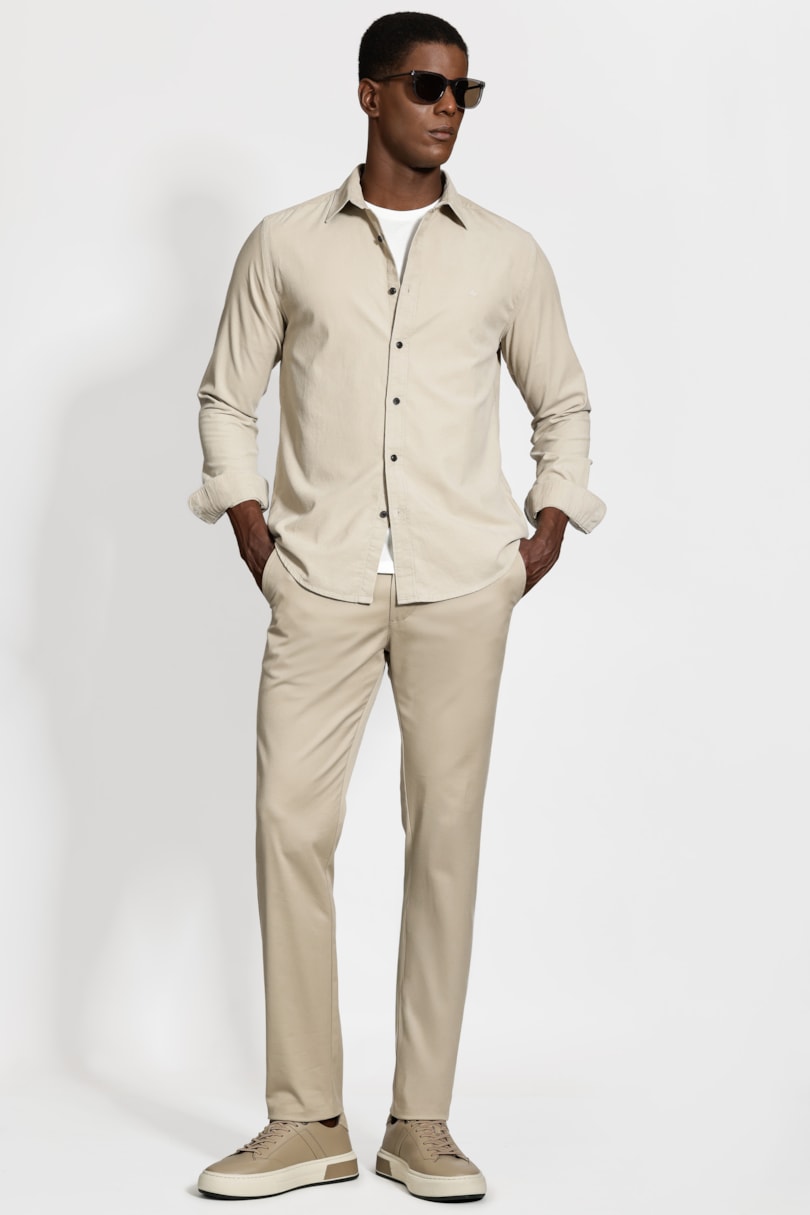 Camisa Manga Longa Slim em Veludo Cotelê Areia