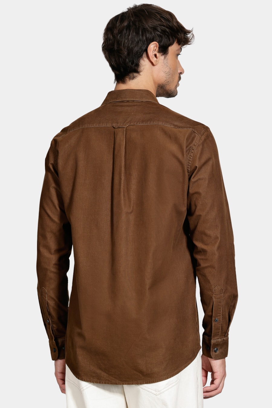 Camisa Manga Longa Slim em Veludo Cotelê Cafe — foto 4 de 6
