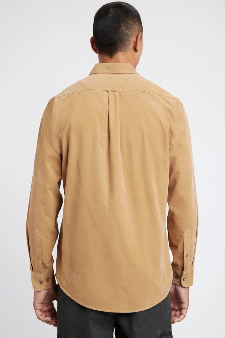 Camisa Manga Longa Slim em Veludo Cotelê Caramelo — foto 4 de 5