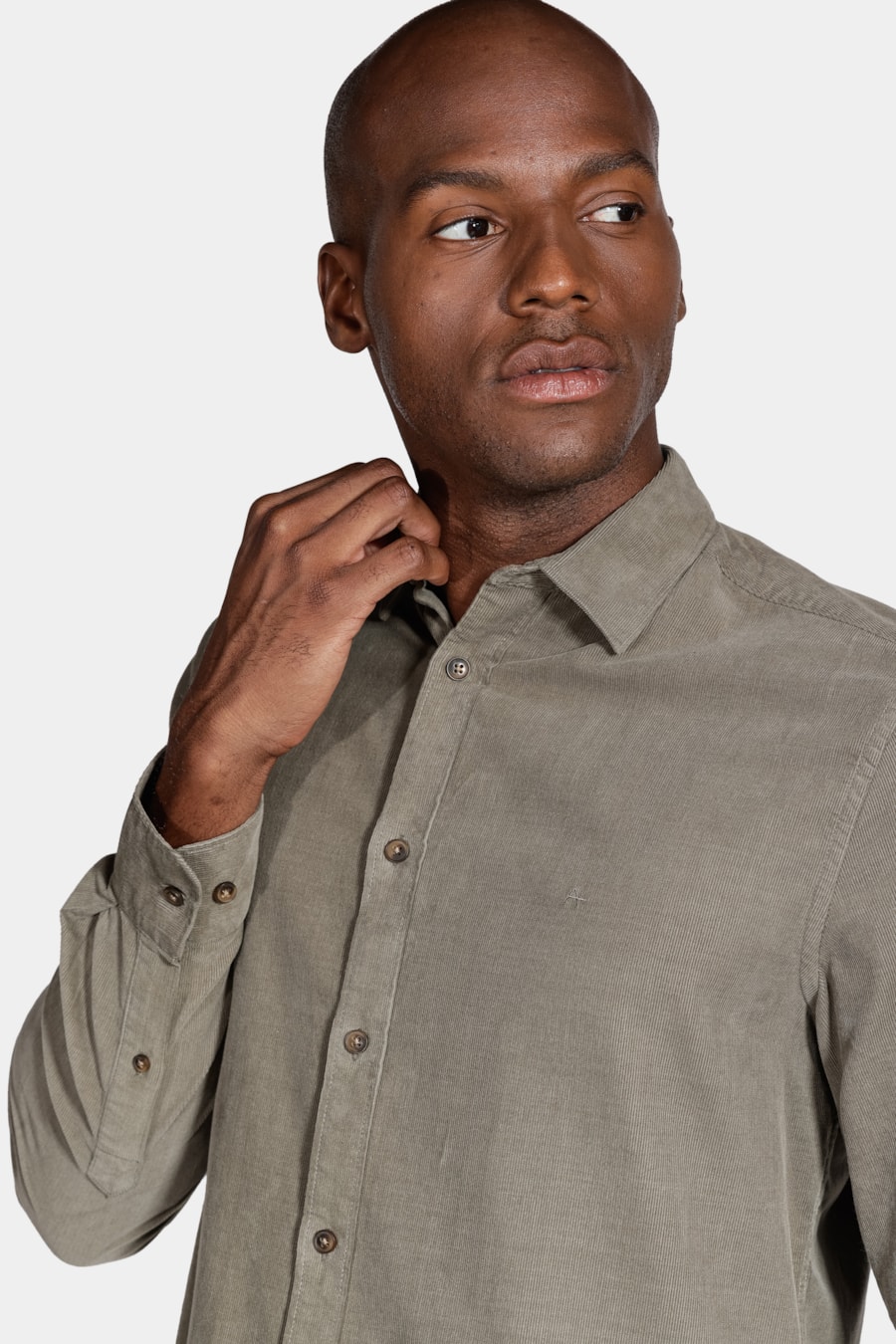 Camisa Manga Longa Slim em Veludo Cotelê Cinza — foto 3 de 5