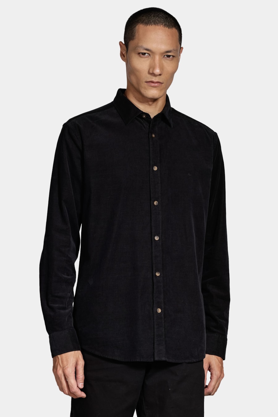 Camisa Manga Longa Slim em Veludo Cotelê Preto — foto 1 de 6