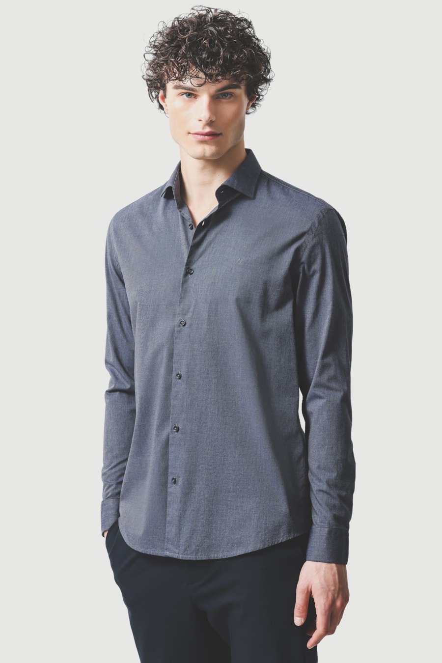 Camisa Manga Longa Slim Fil a Fil Antilia Marinho — foto 1 de 6