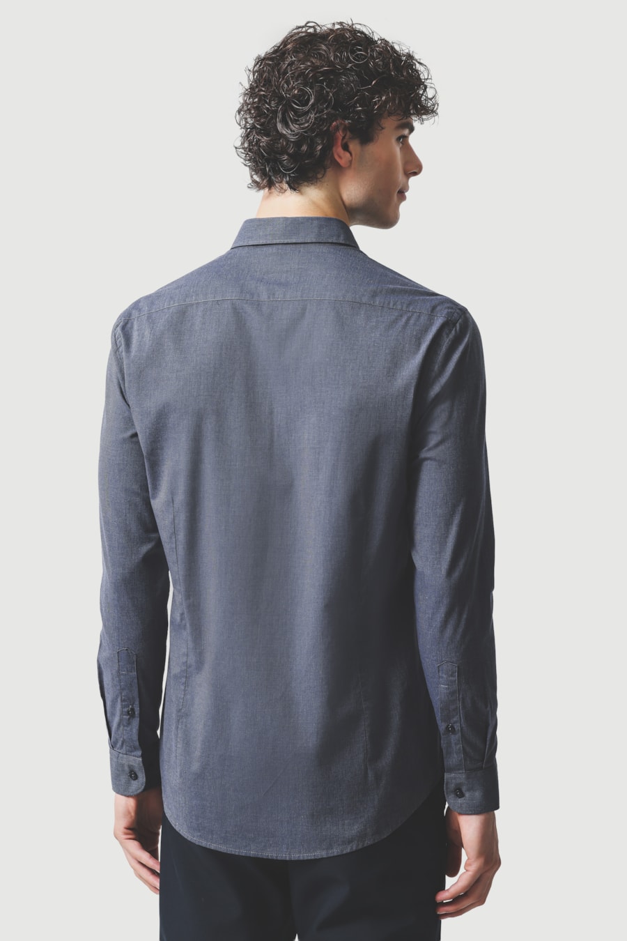 Camisa Manga Longa Slim Fil a Fil Antilia Marinho — foto 4 de 6