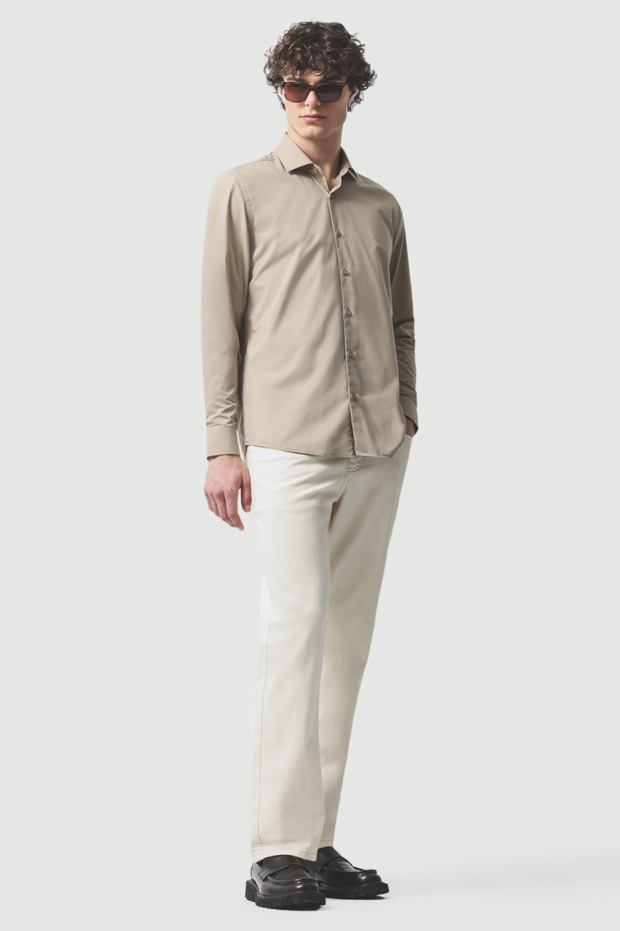 Camisa Manga Longa Slim Fio 60 Carbon Touch Caqui — foto 2 de 6