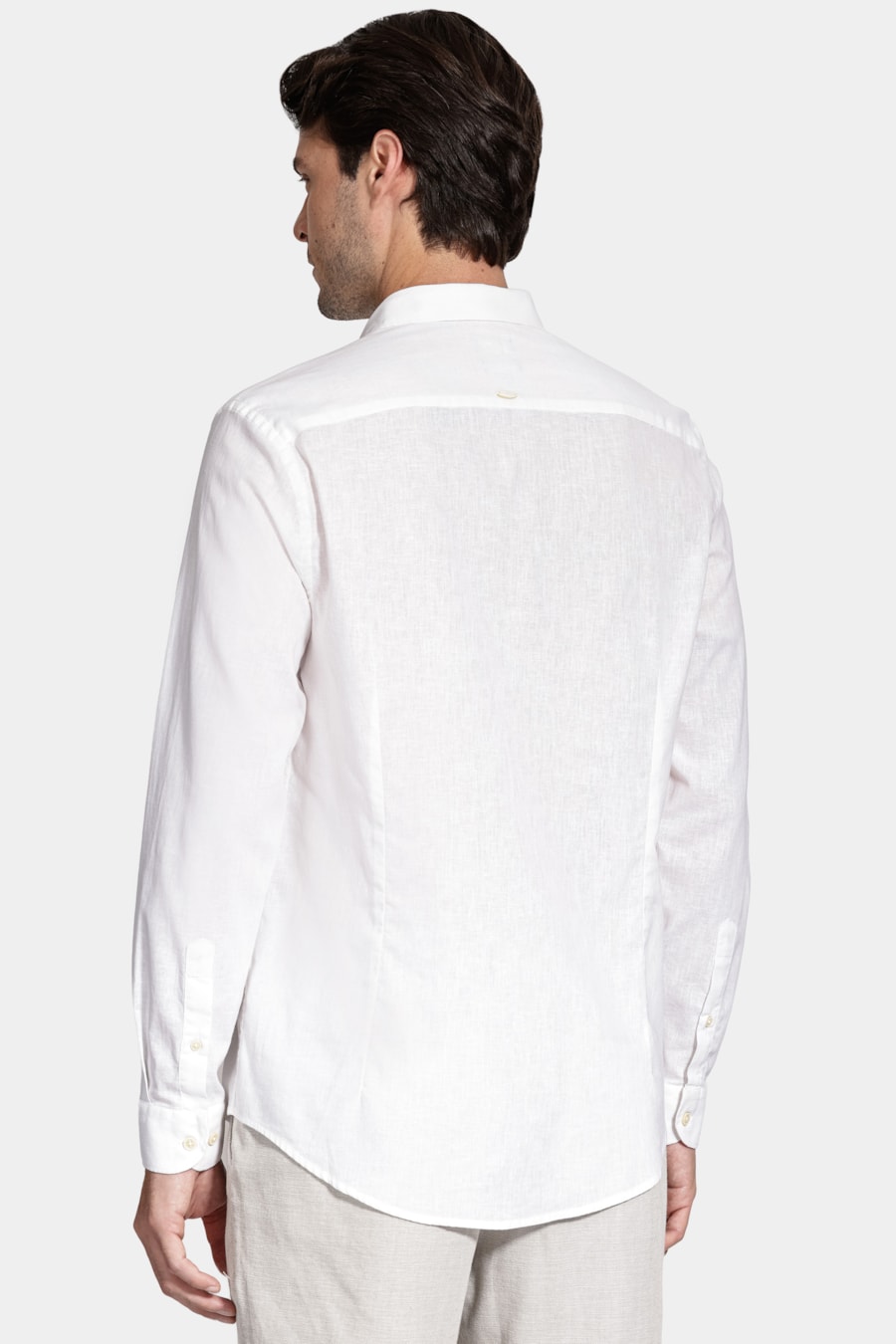 Camisa Manga Longa Slim Linho Branco — foto 4 de 6