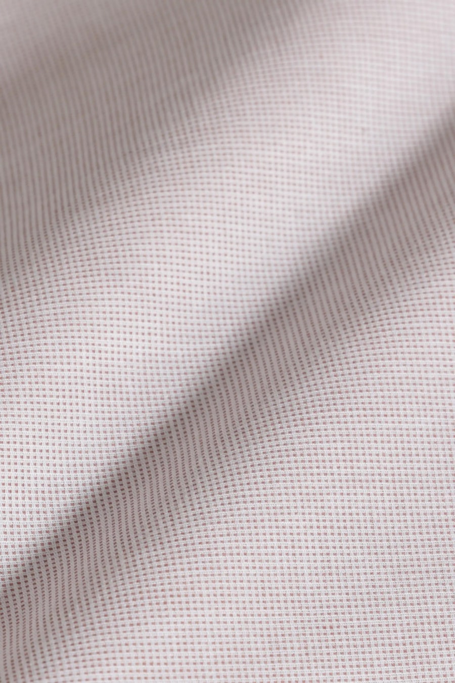 Camisa Manga Longa Slim Maquineta Pontilhada Branco C/Rosa — foto 6 de 6
