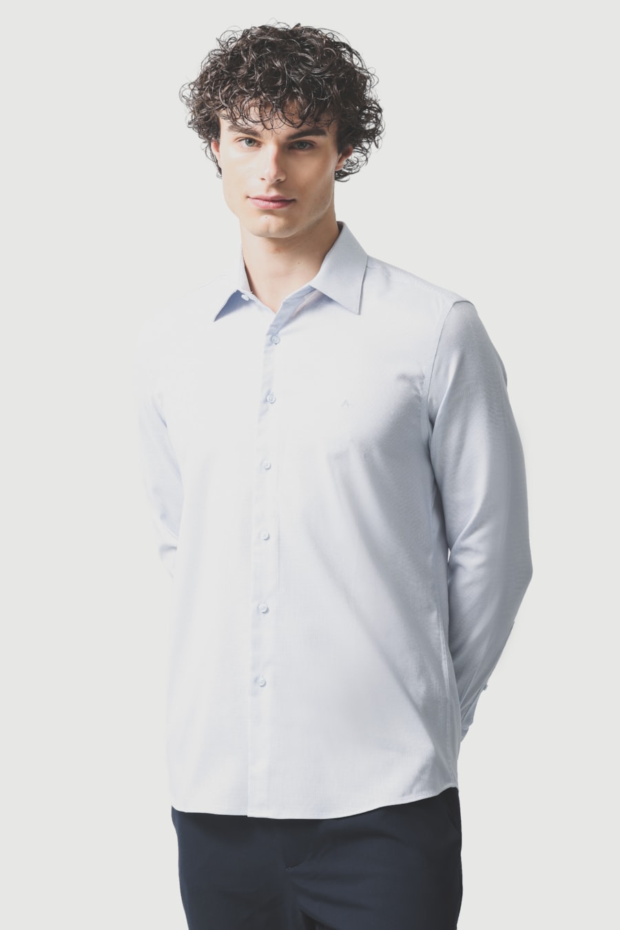 Camisa Manga Longa Slim Maquinetada Stretch Branco C/Azul Claro — foto 1 de 6