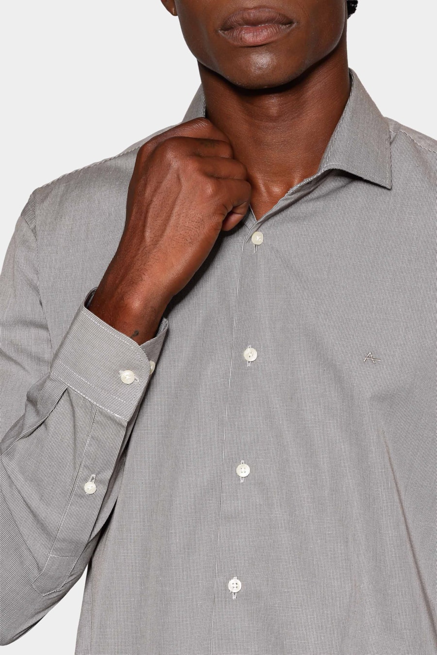Camisa Manga Longa Slim Micro Xadrez Verde C/ Branco — foto 3 de 7