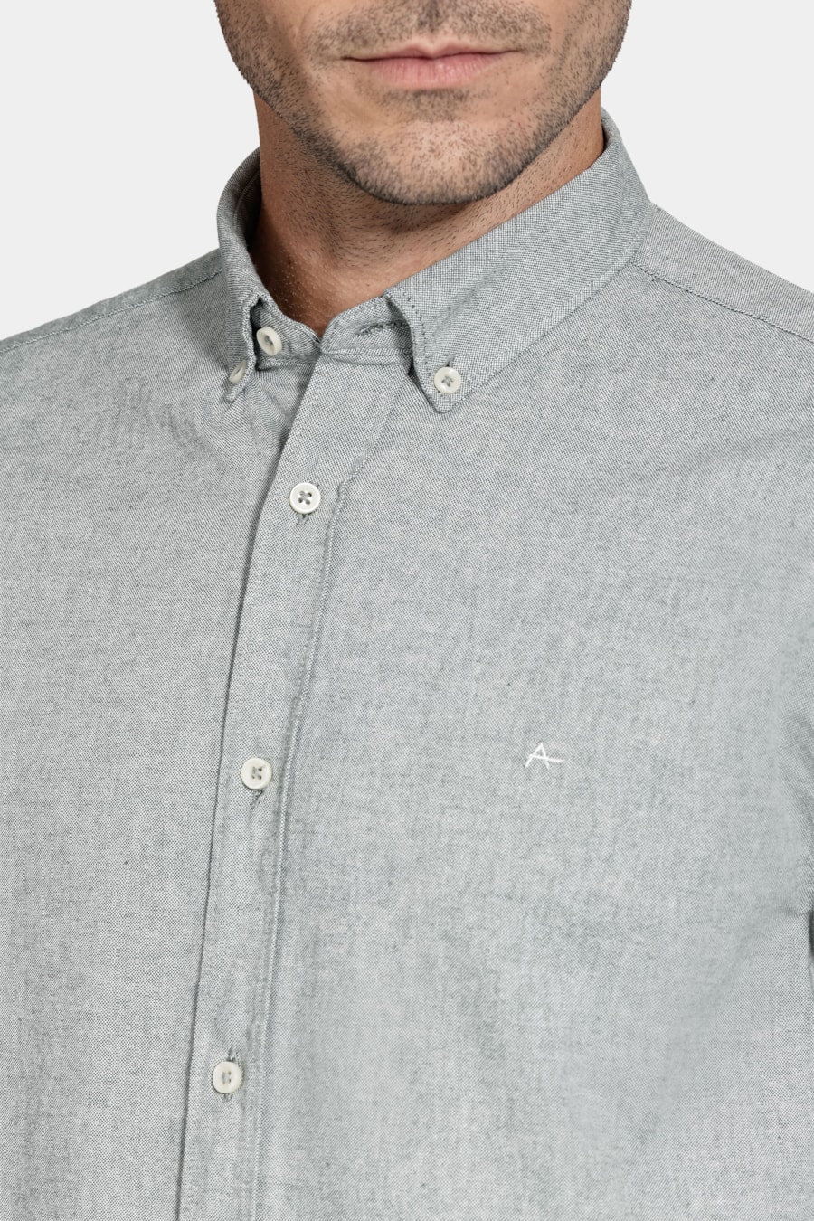 Camisa Manga Longa Slim Oxford Verde Folha — foto 3 de 6