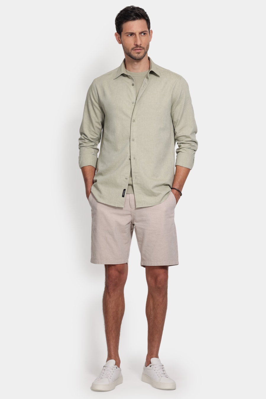 Camisa Manga Longa Slim Oxfordine Verde Militar — foto 2 de 6