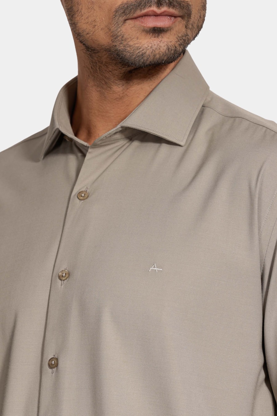 Camisa Manga Longa Slim Poliviscose de Bambu Stretch Fendi — foto 3 de 6