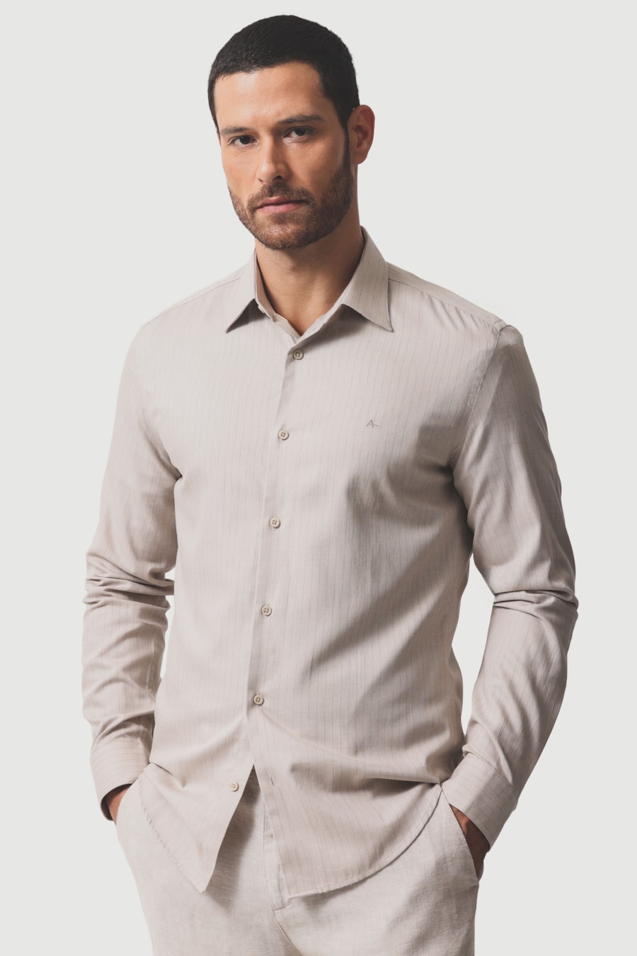 Camisa Manga Longa Slim Sarja Algodão Listrada Caqui/Chocolate — foto 1 de 6
