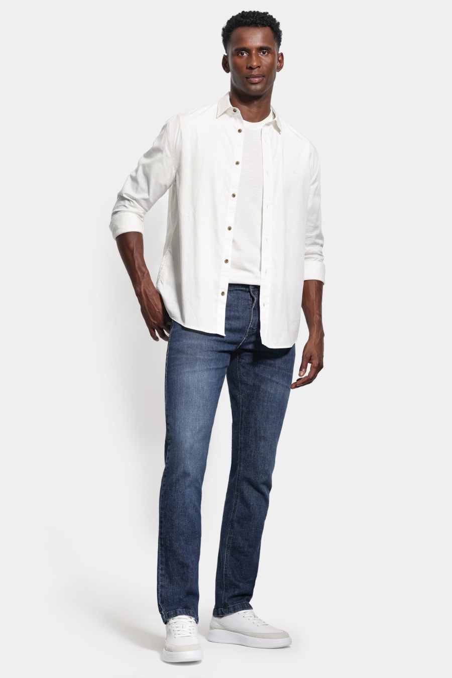 Camisa Manga Longa Slim Sarja Indiana Tinturada Off White — foto 2 de 6